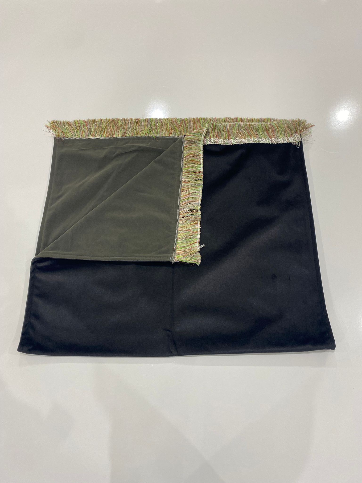 SECCADE DÜZ KUMAŞ ASTARLI DSZ MODEL 10 RENK 4-115*67 Cm
