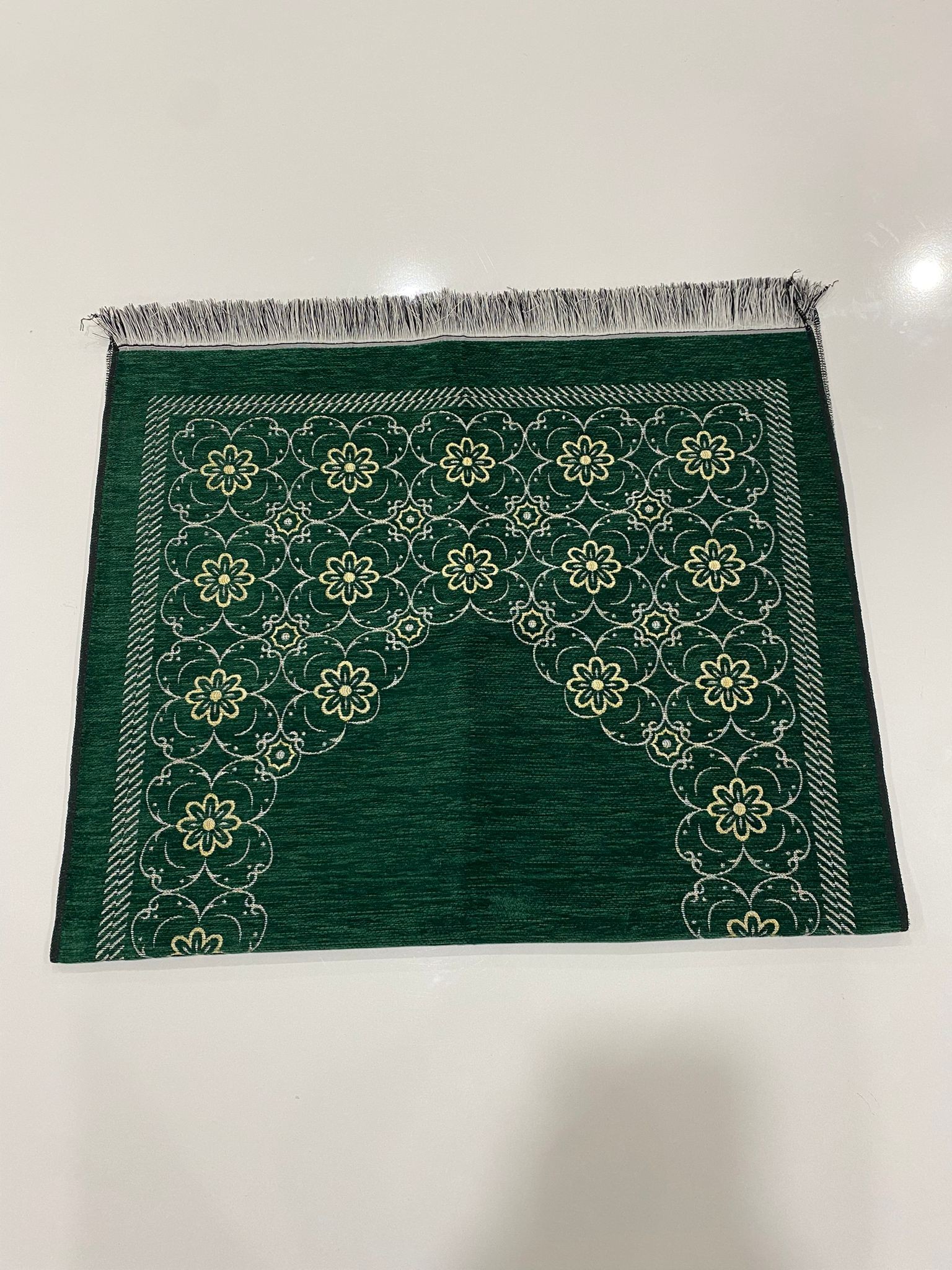 SECCADE SONIL DÜZ SAÇAK PAPATYALI MODEL 7 111*66 CM