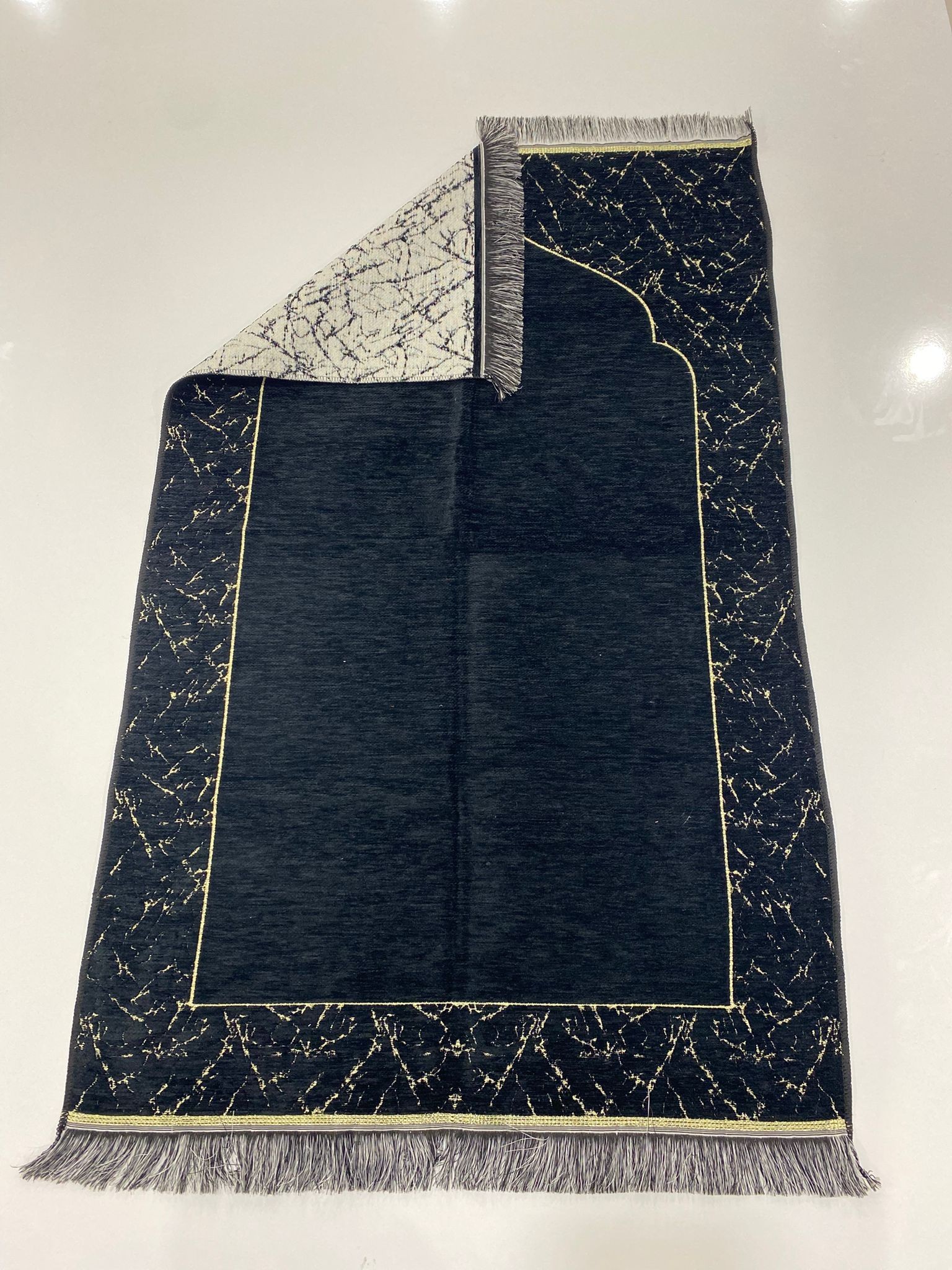 SECCADE SONIL DÜZ SAÇAK EBRULİ YASEMİN MODEL 5  111*66 CM
