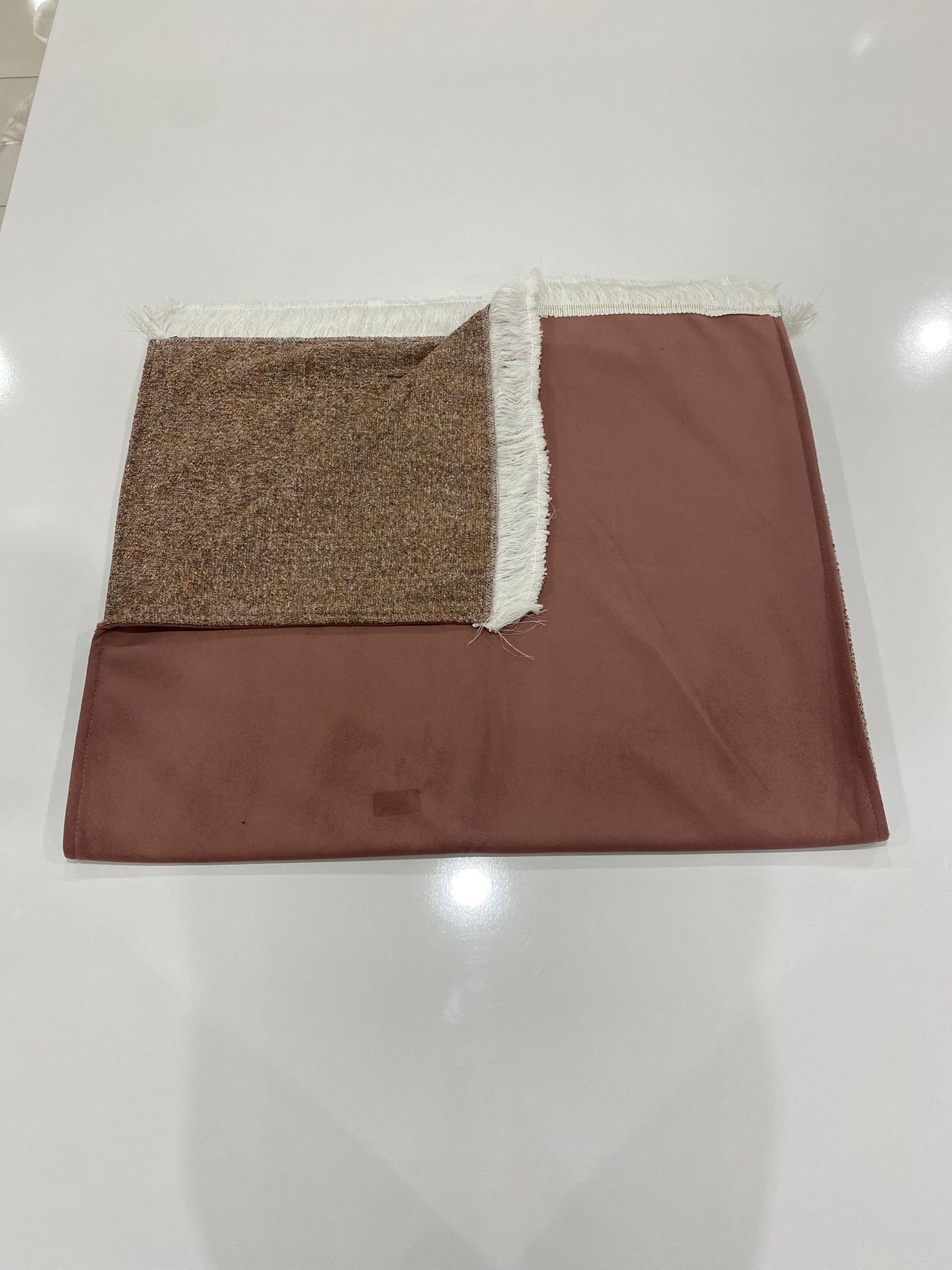 SECCADE DÜZ KUMAŞ ASTARLI DSZ MODEL 2 RENK 4-115*67 Cm