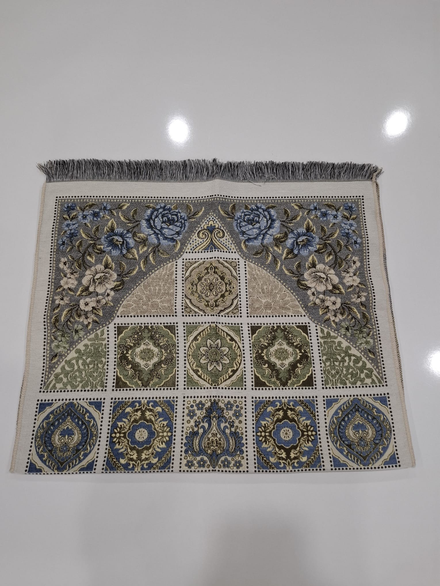 SECCADE SONIL DÜZ SAÇAK KIRKYAMA MODEL 2-112*69 Cm