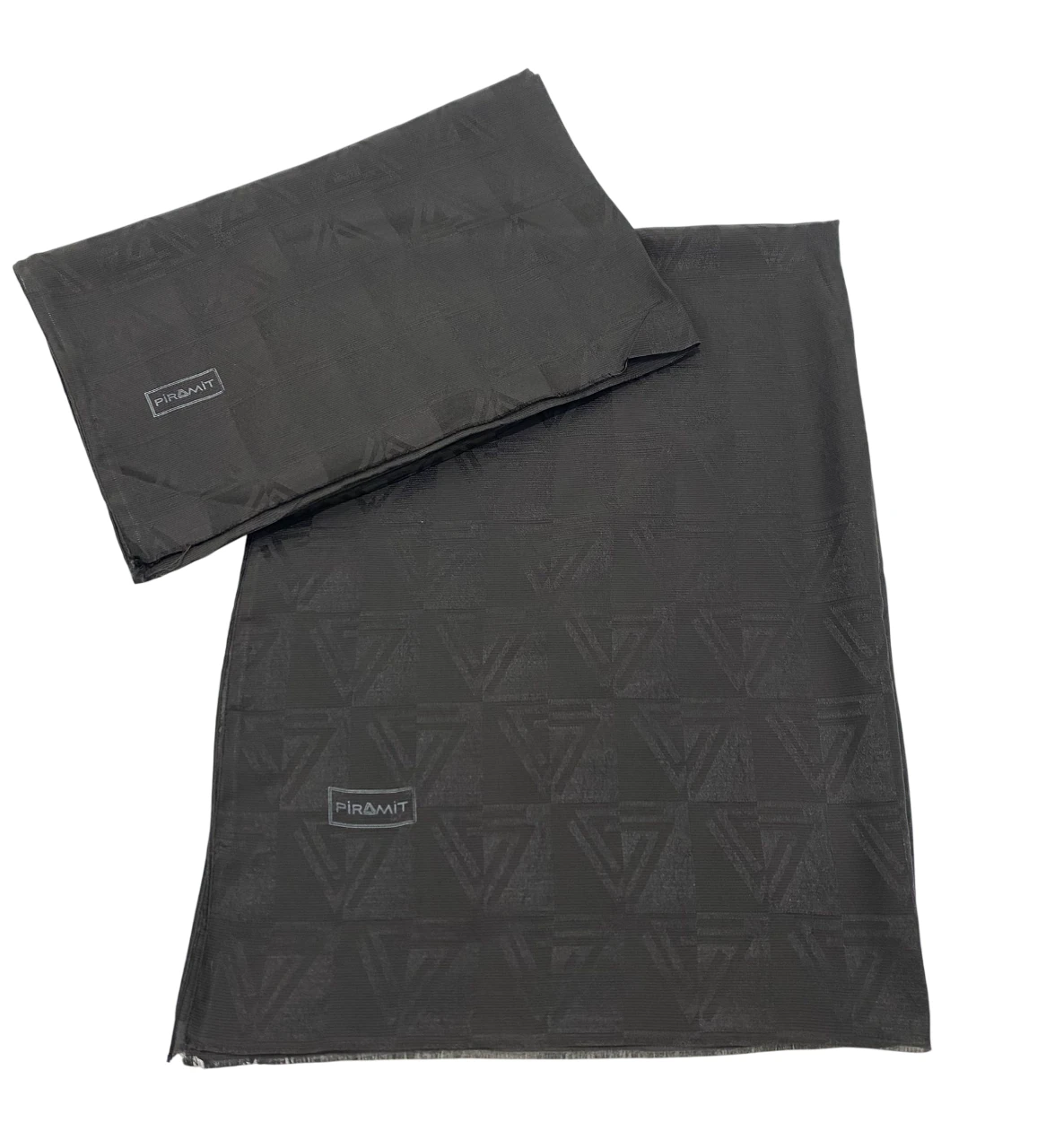 PRM-ÜÇGEN DÜZ MONOGRAM ŞAL M8