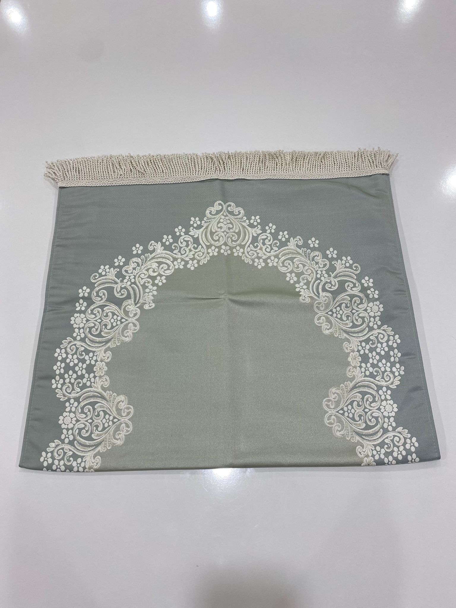 SECCADE SATEN DANTEL İŞLEMELİ ASTARLI MODEL 7 113*68 CM