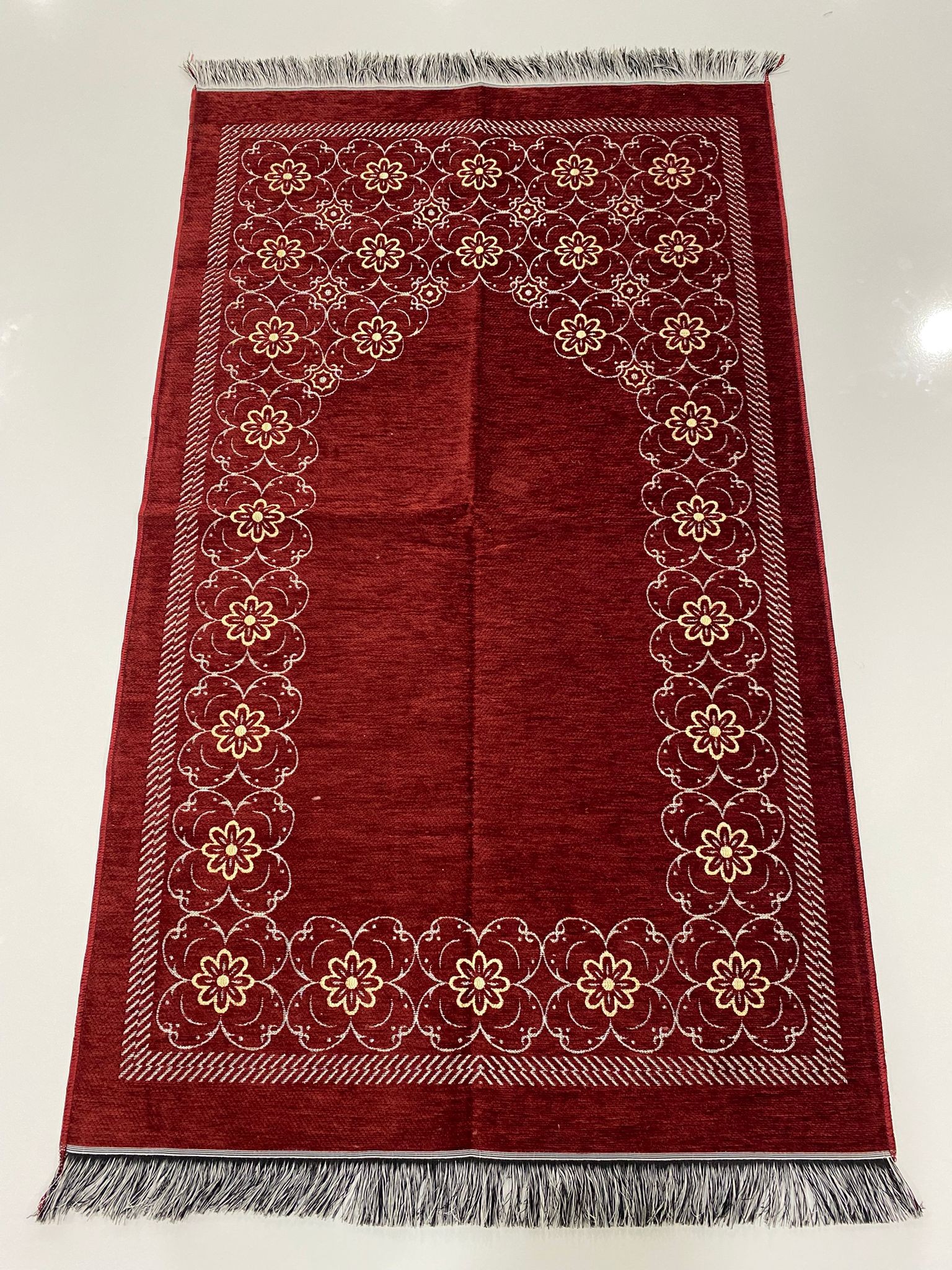 SECCADE SONIL DÜZ SAÇAK PAPATYALI MODEL 5 111*66 CM