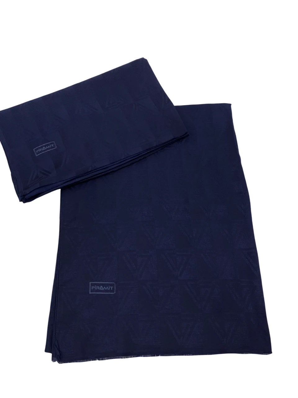 PRM-ÜÇGEN DÜZ MONOGRAM ŞAL M17