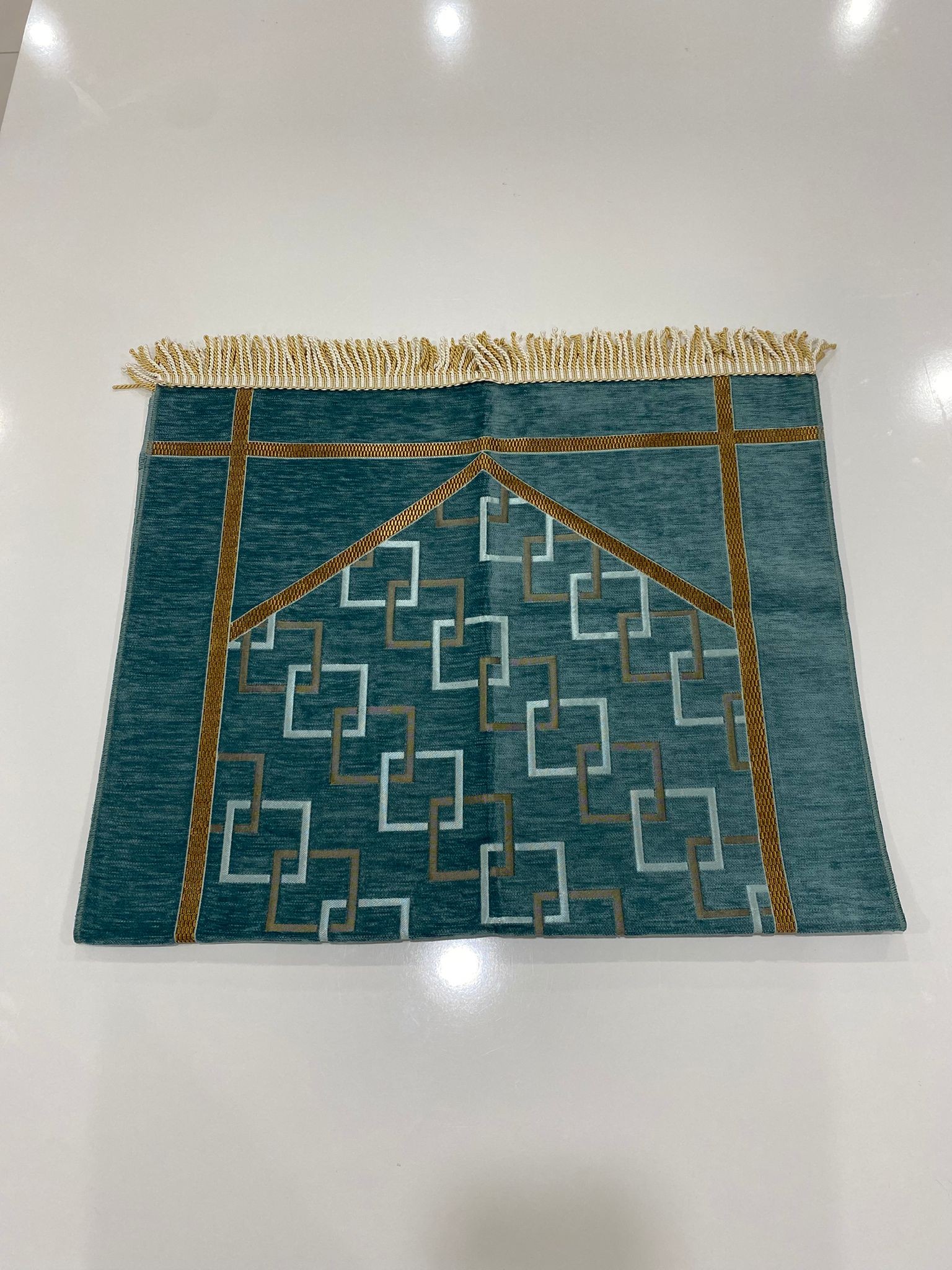 SECCADE MIKRO SONIL KARE ZİNCİRLİ MODEL 6-118*67 Cm
