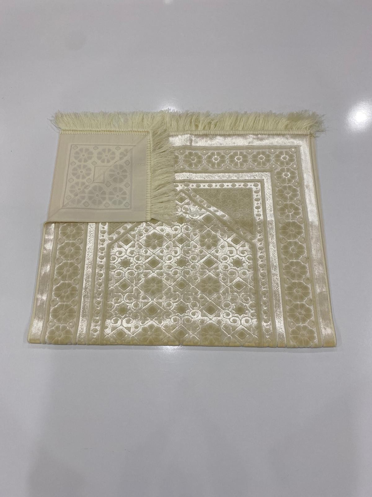 SECCADE VELVET PEARL ISMEN MODEL 4-112*71 Cm