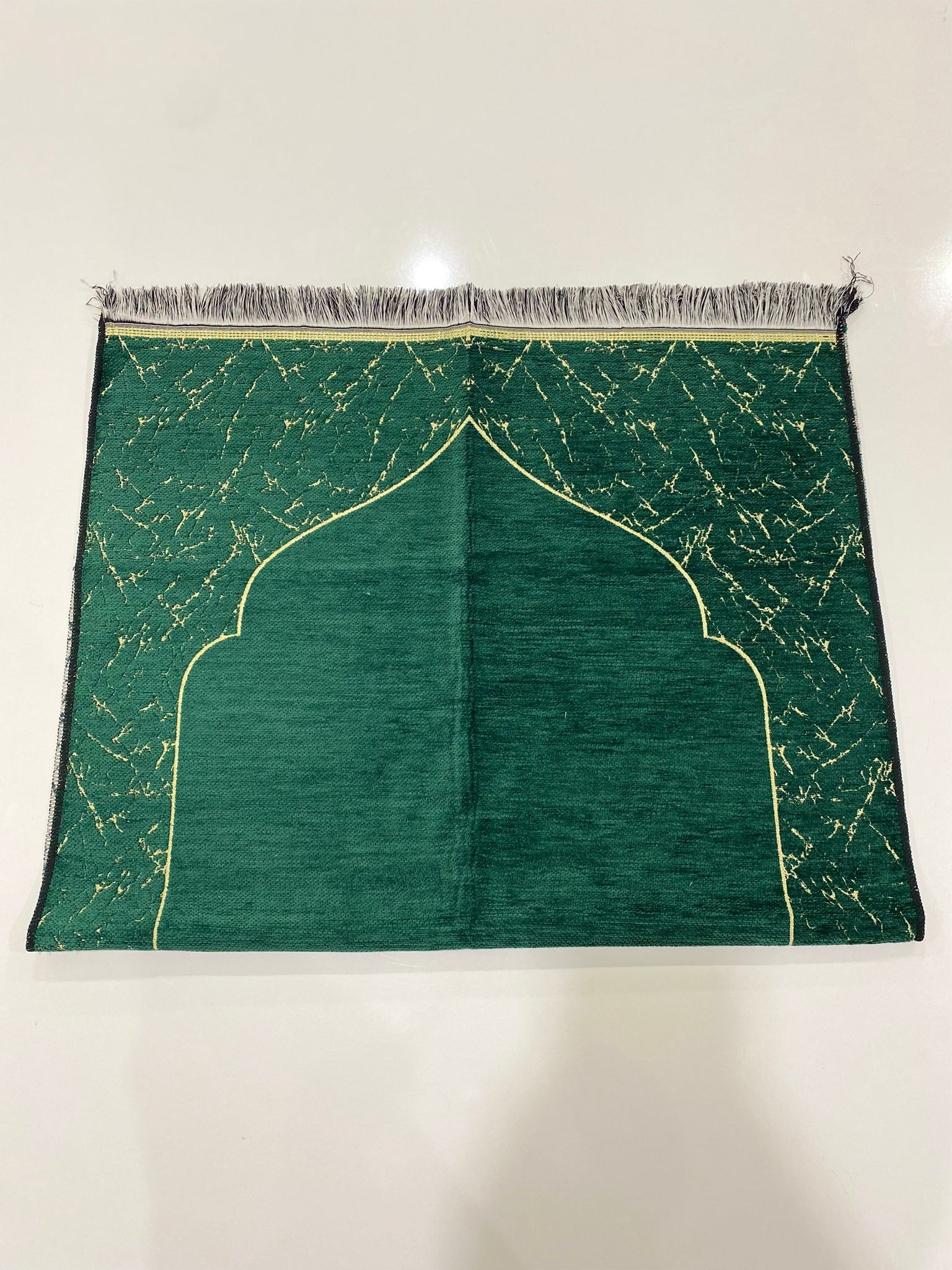 SECCADE SONIL DÜZ SAÇAK EBRULİ YASEMİN MODEL 4  111*66 CM