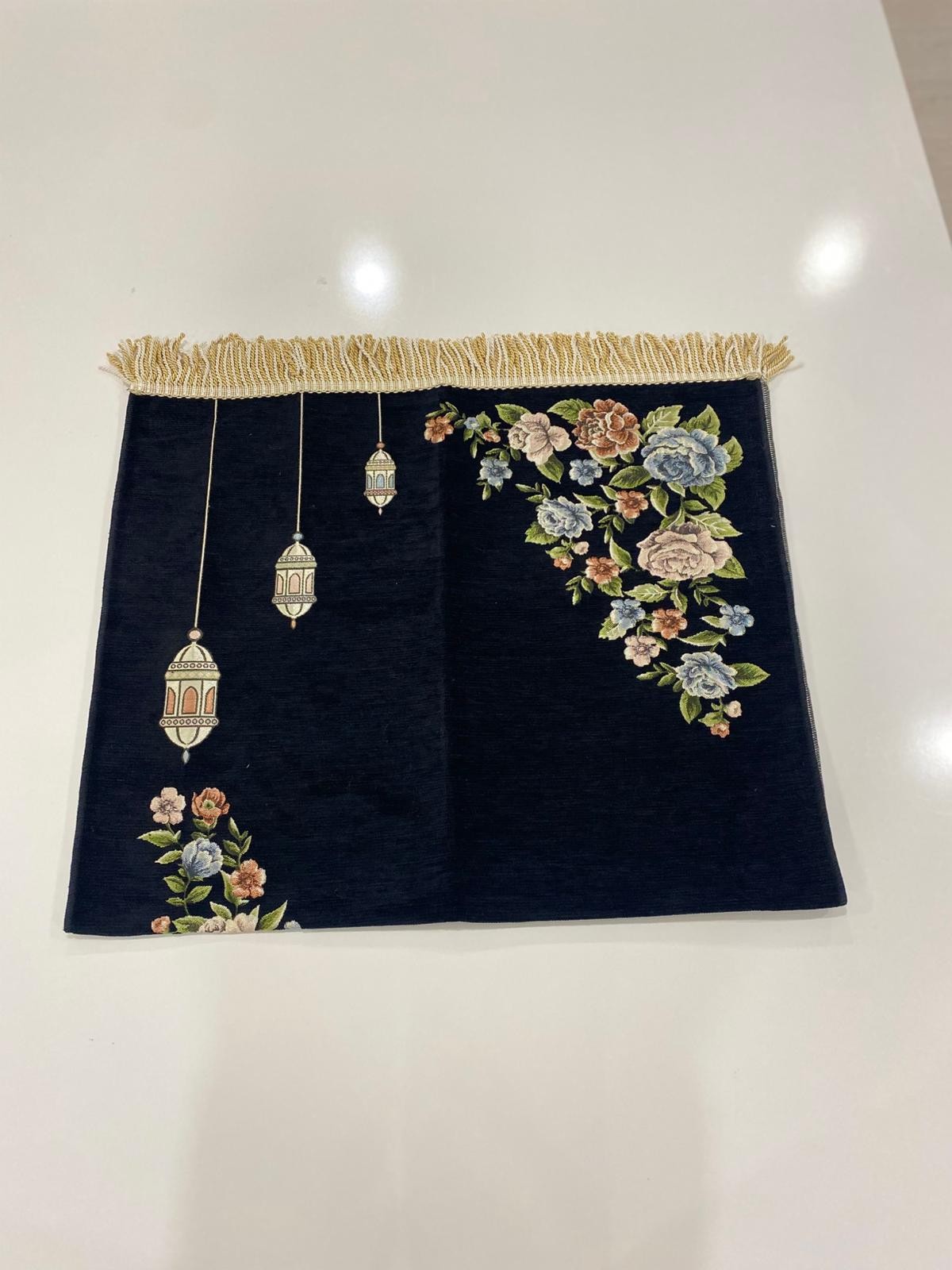 SECCADE MİKRO KANDİL GÜLLÜ ASTARSIZ MODEL 7-115*67 Cm