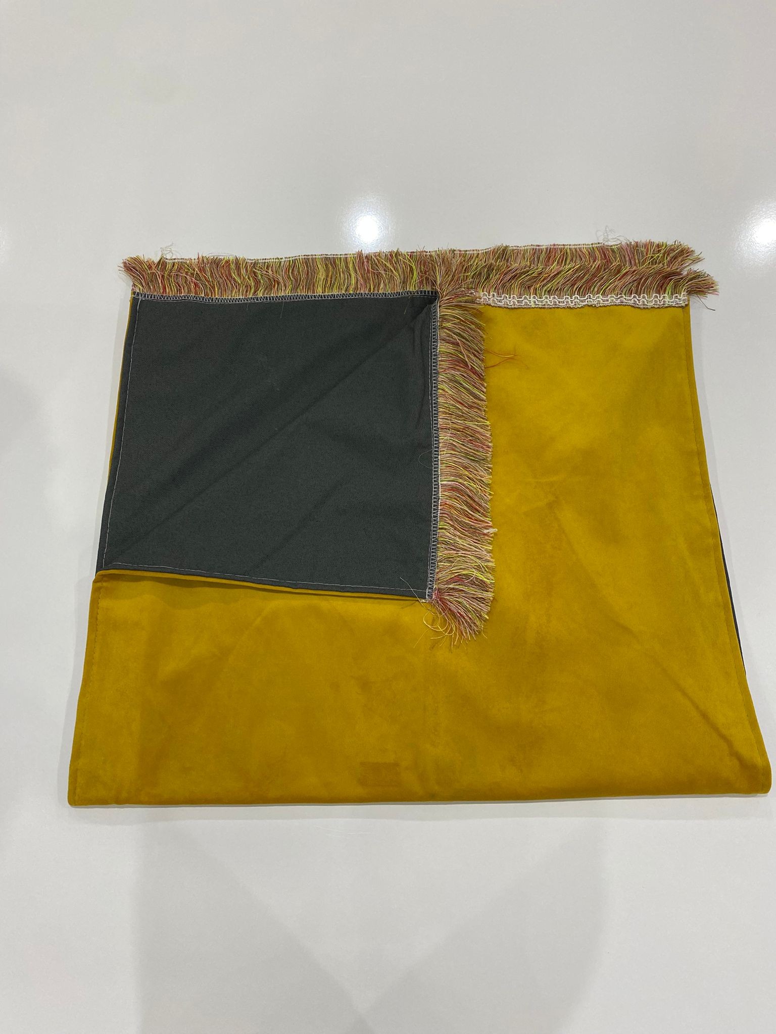 SECCADE DÜZ KUMAŞ ASTARLI DSZ MODEL 5 RENK 2-115*67 Cm