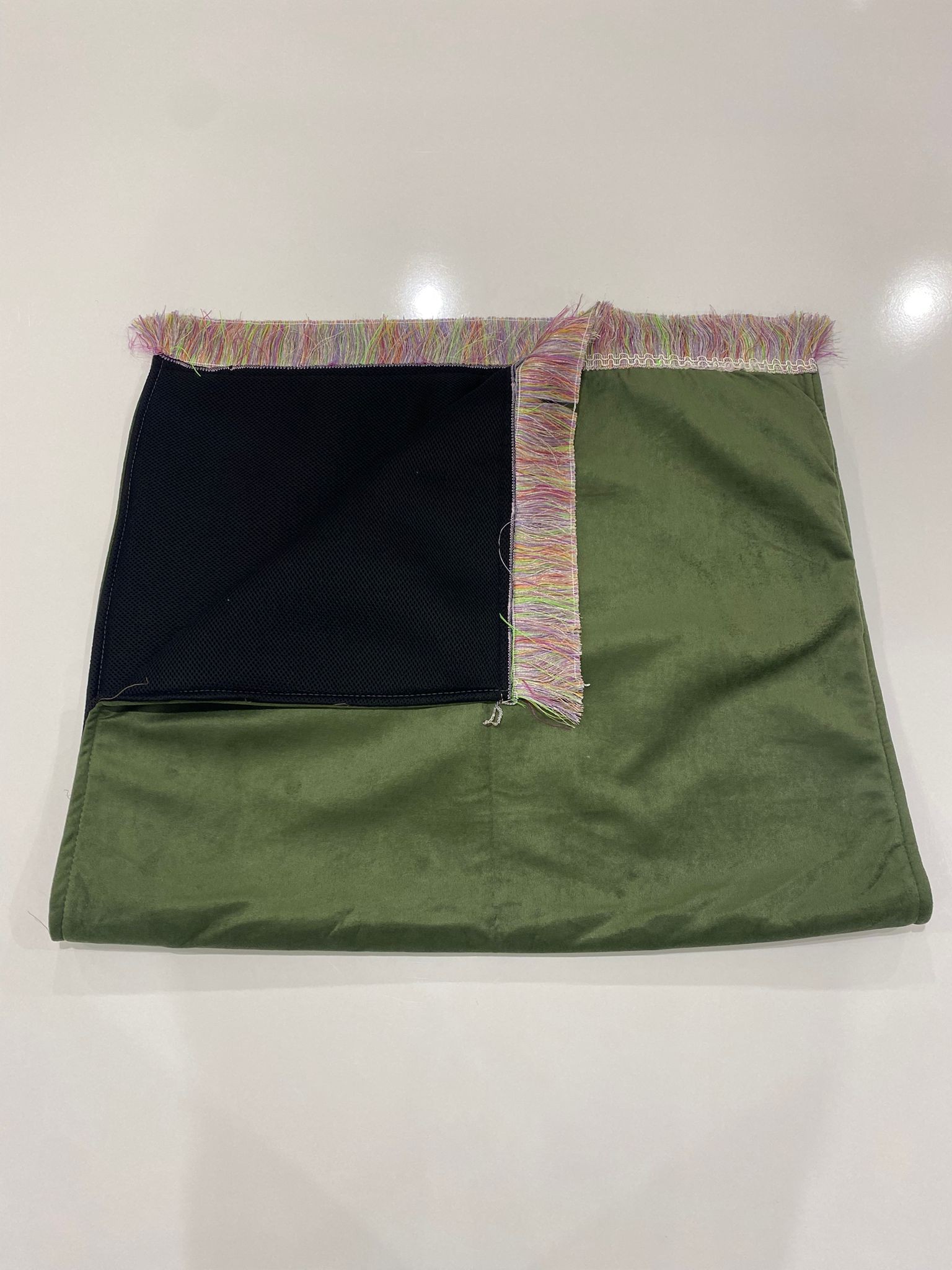 SECCADE DÜZ KUMAŞ ASTARLI DSZ MODEL 17 RENK 1-115*67 Cm