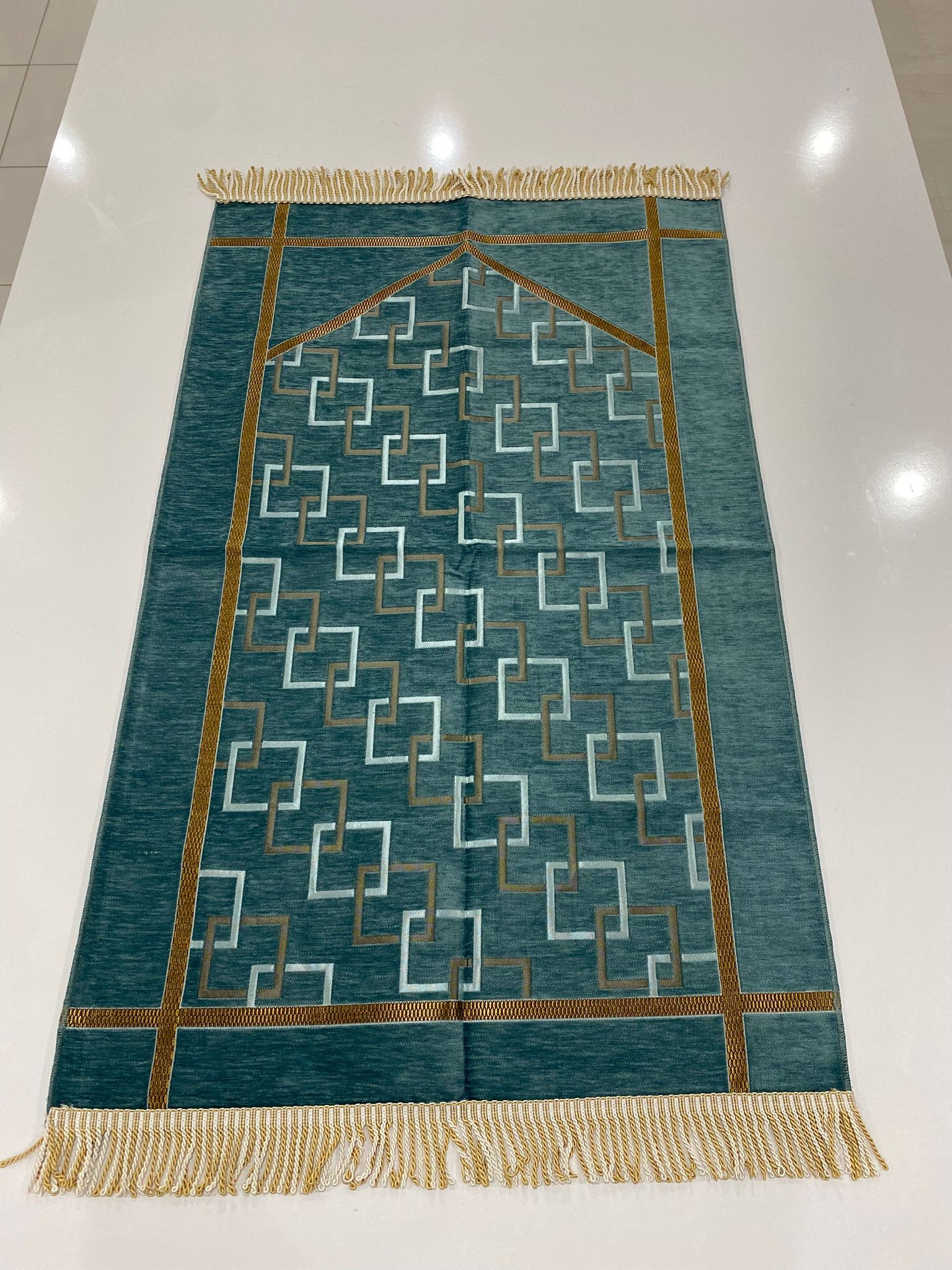 SECCADE MIKRO SONIL KARE ZİNCİRLİ MODEL 6-118*67 Cm