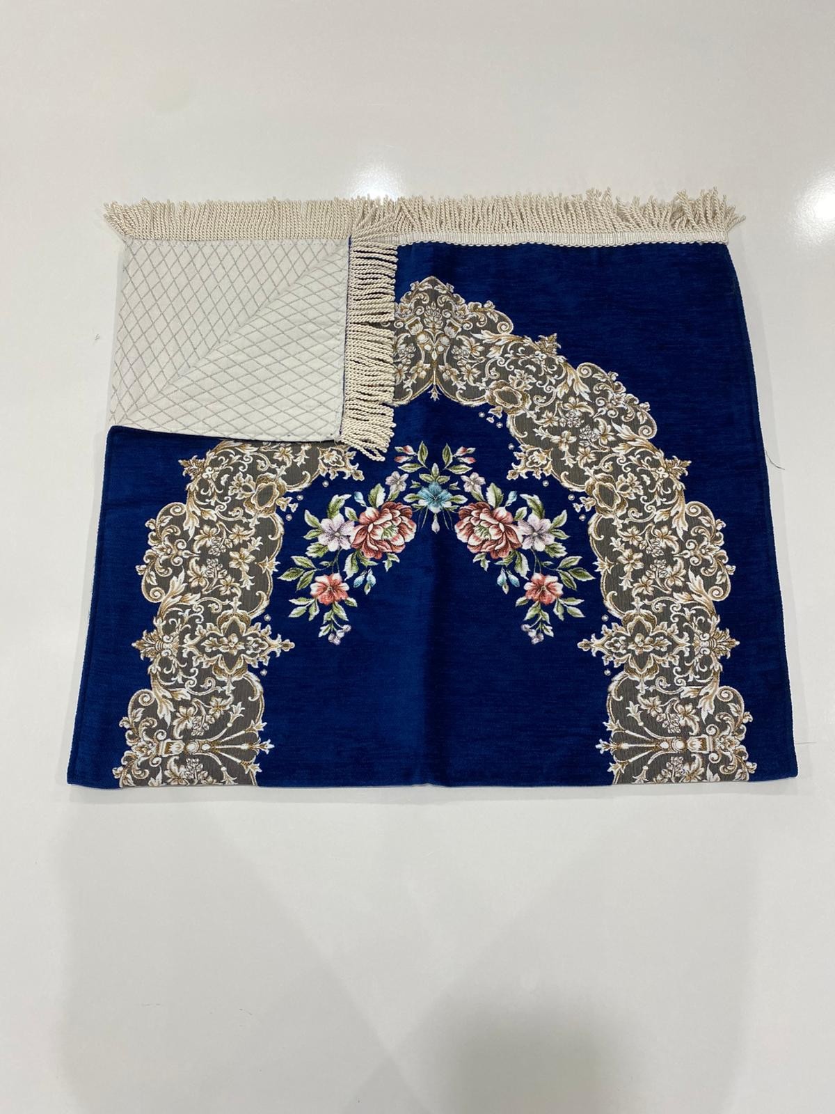 SECCADE M.S. GÜLLÜ ÇİÇEKLİ ASTARLI MODEL 5-114*65 Cm
