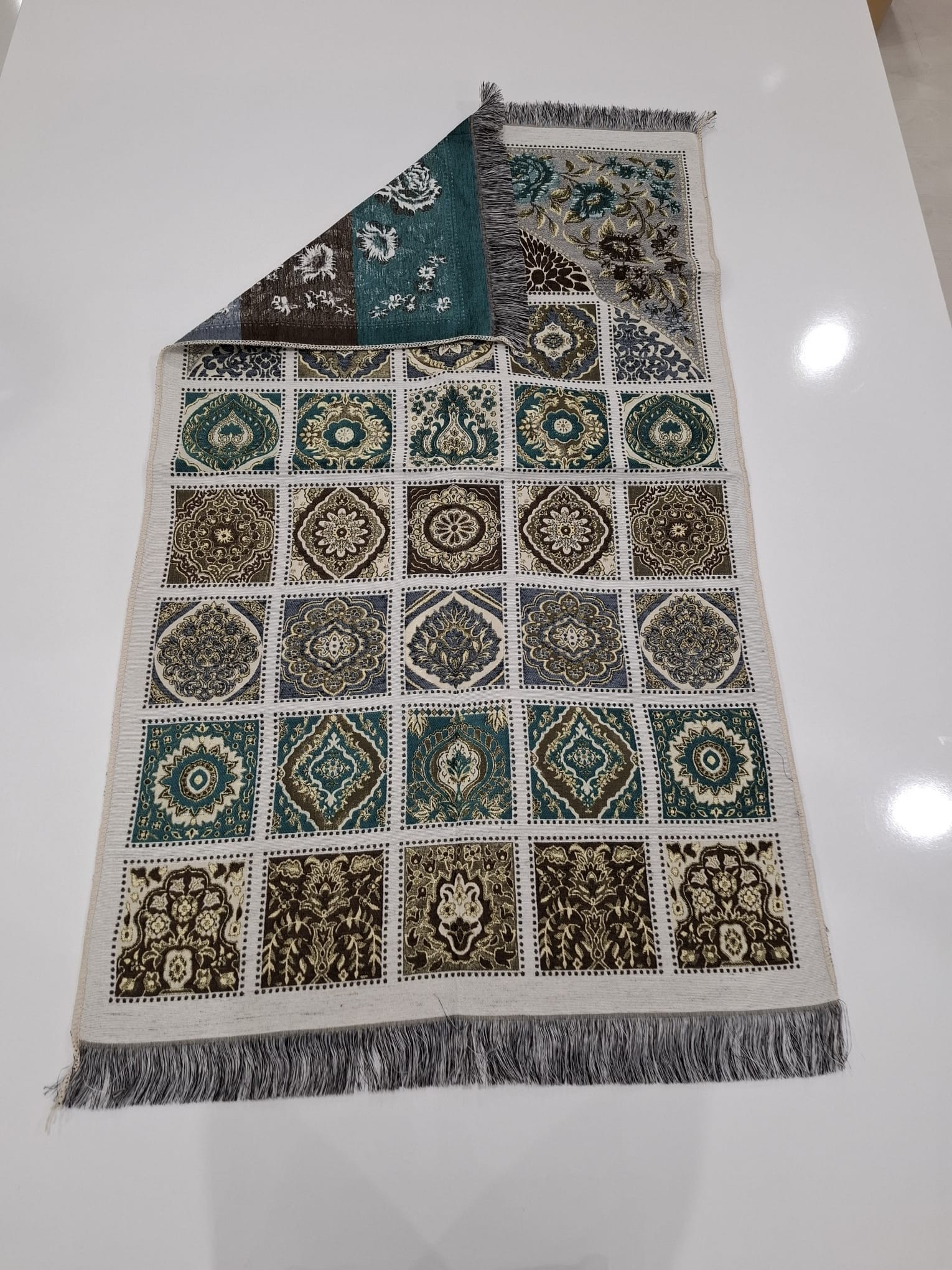 SECCADE SONIL DÜZ SAÇAK KIRKYAMA MODEL 4-112*69 Cm