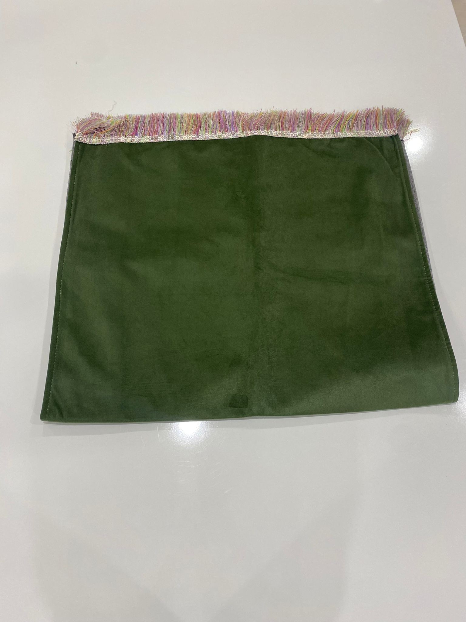 SECCADE DÜZ KUMAŞ ASTARLI DSZ MODEL 17 RENK 3-115*67 Cm