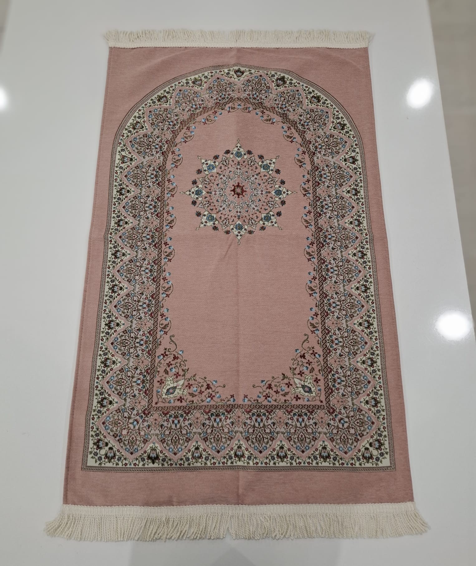 SECCADE MİHRAB ŞÖNİL TOPKAPI ASTARLI M5-R1-121*74 Cm