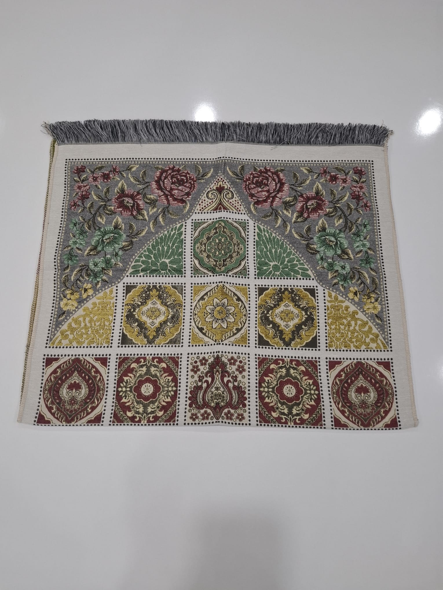 SECCADE SONIL DÜZ SAÇAK KIRKYAMA MODEL 8-112*69 Cm