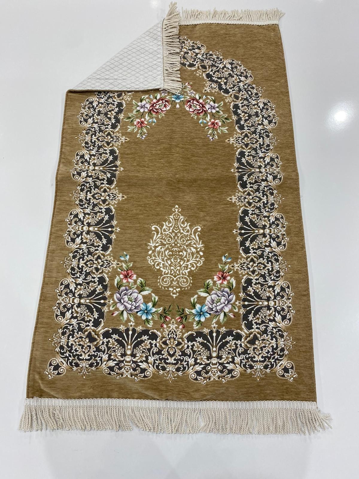 SECCADE M.S. GÜLLÜ ÇİÇEKLİ ASTARLI MODEL 2-114*65 Cm