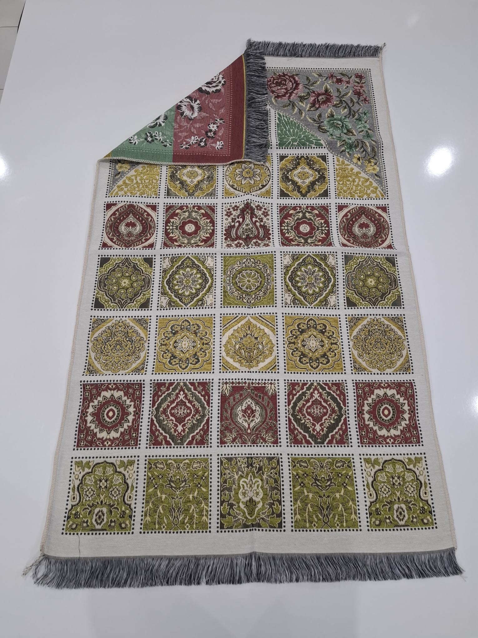 SECCADE SONIL DÜZ SAÇAK KIRKYAMA MODEL 8-112*69 Cm