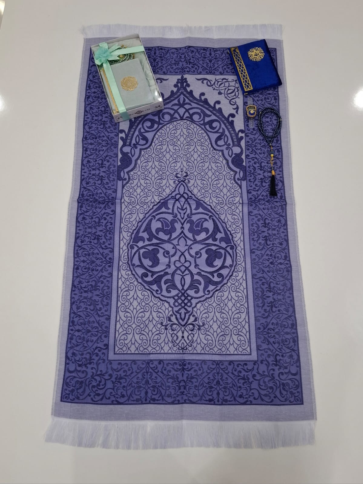 KOMBİN SECCADE YASİN İNCİ TESBİH ZİKİRMATİK M5-110*64 Cm