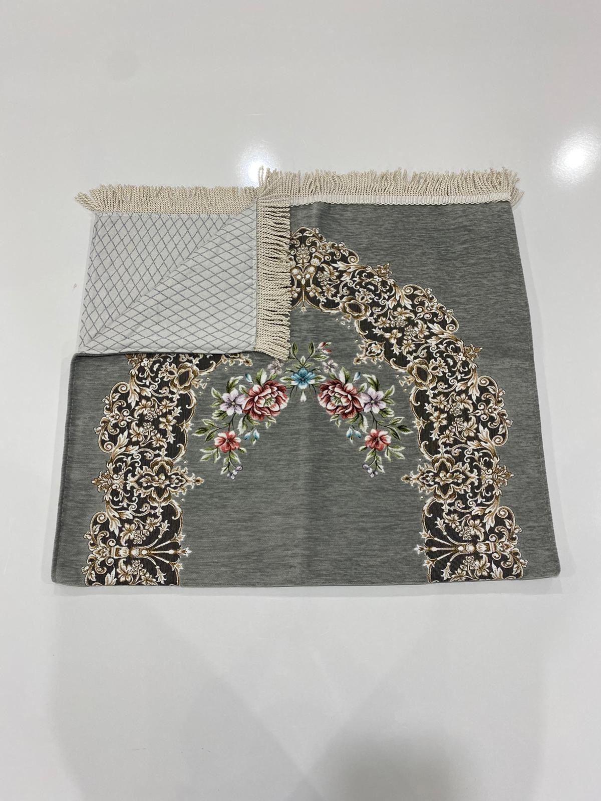 SECCADE M.S. GÜLLÜ ÇİÇEKLİ ASTARLI MODEL 9-114*65 Cm