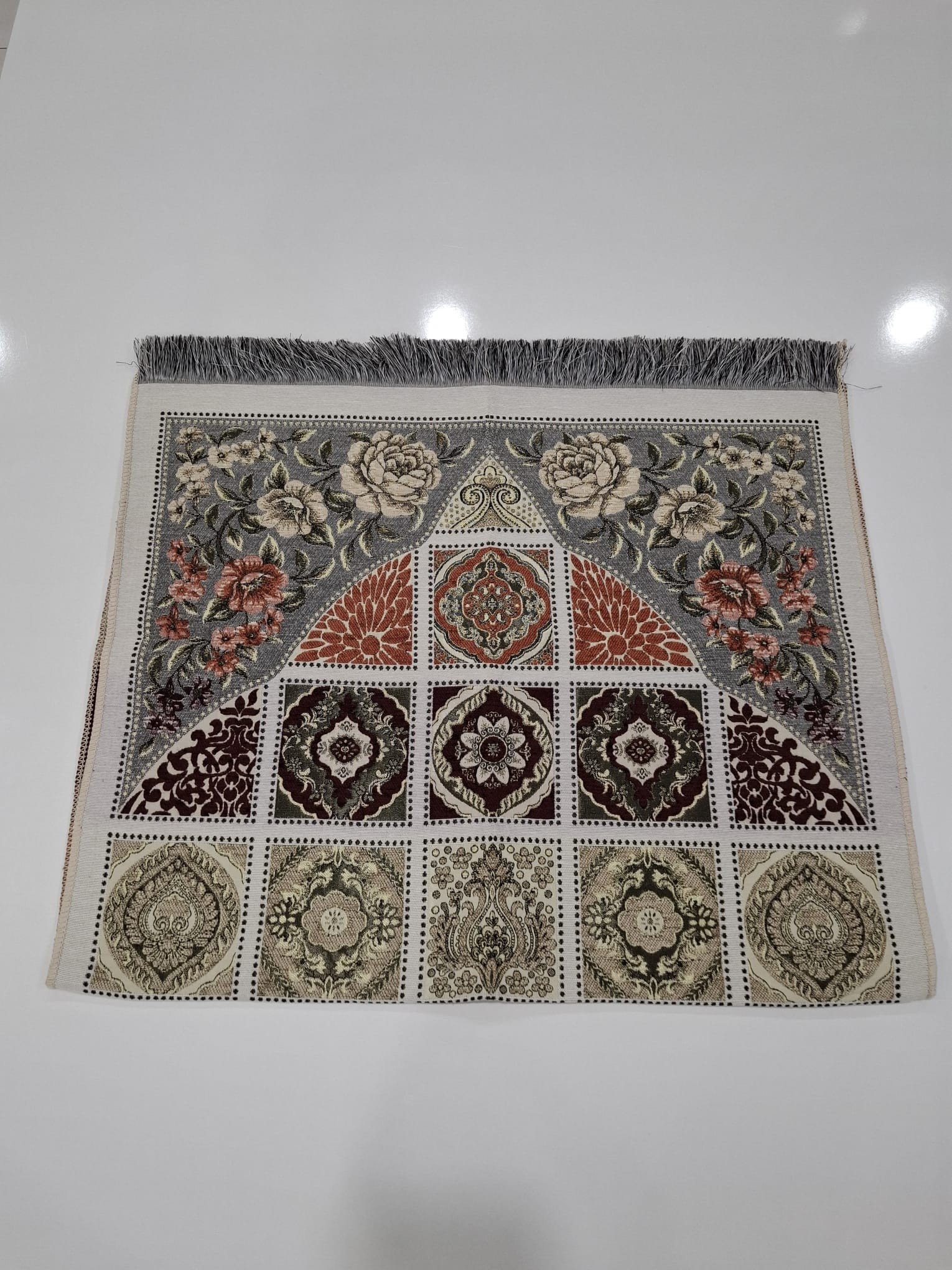 SECCADE SONIL DÜZ SAÇAK KIRKYAMA MODEL 7-112*69 Cm