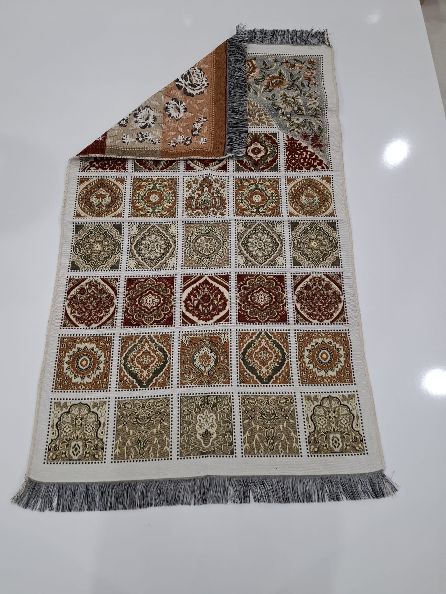 SECCADE SONIL DÜZ SAÇAK KIRKYAMA MODEL 1-112*69 Cm