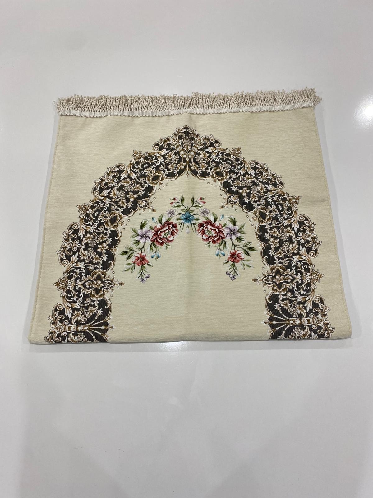 SECCADE M.S. GÜLLÜ ÇİÇEKLİ ASTARLI MODEL 10-114*65 Cm