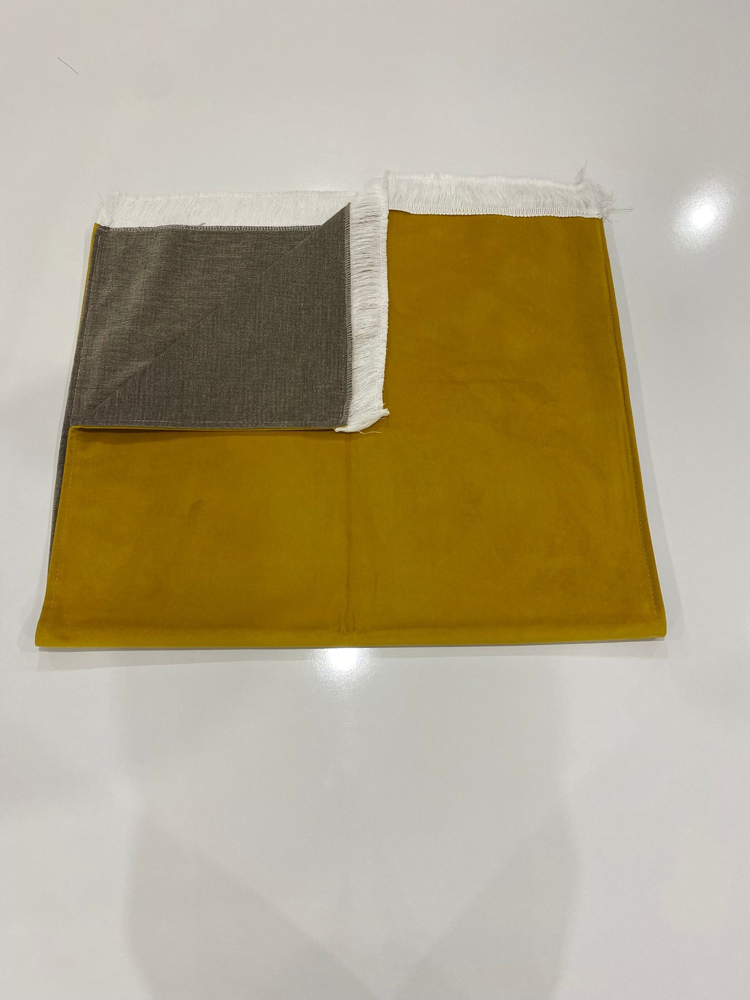 SECCADE DÜZ KUMAŞ ASTARLI DSZ MODEL 5 RENK 1-115*67 Cm
