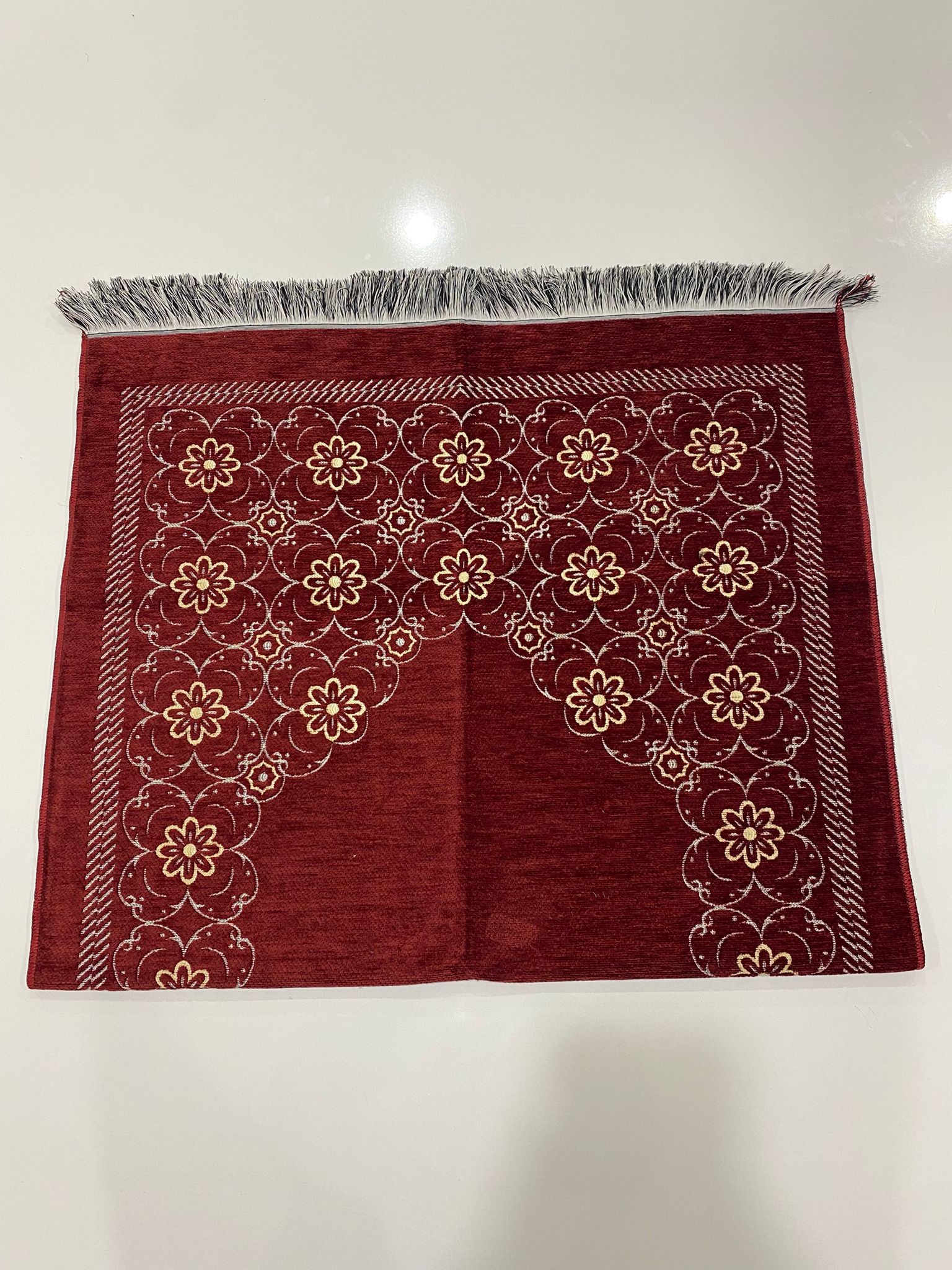 SECCADE SONIL DÜZ SAÇAK PAPATYALI MODEL 5 111*66 CM