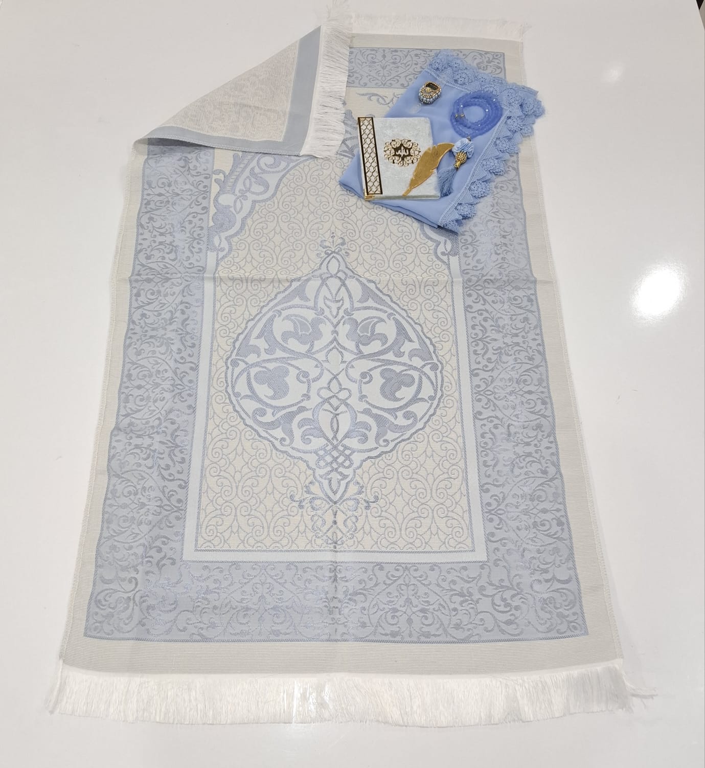 K.SECCADE YASİN AYRAÇ KRS.TESBİH NAMAZ ÖRT. M23-110*64 Cm