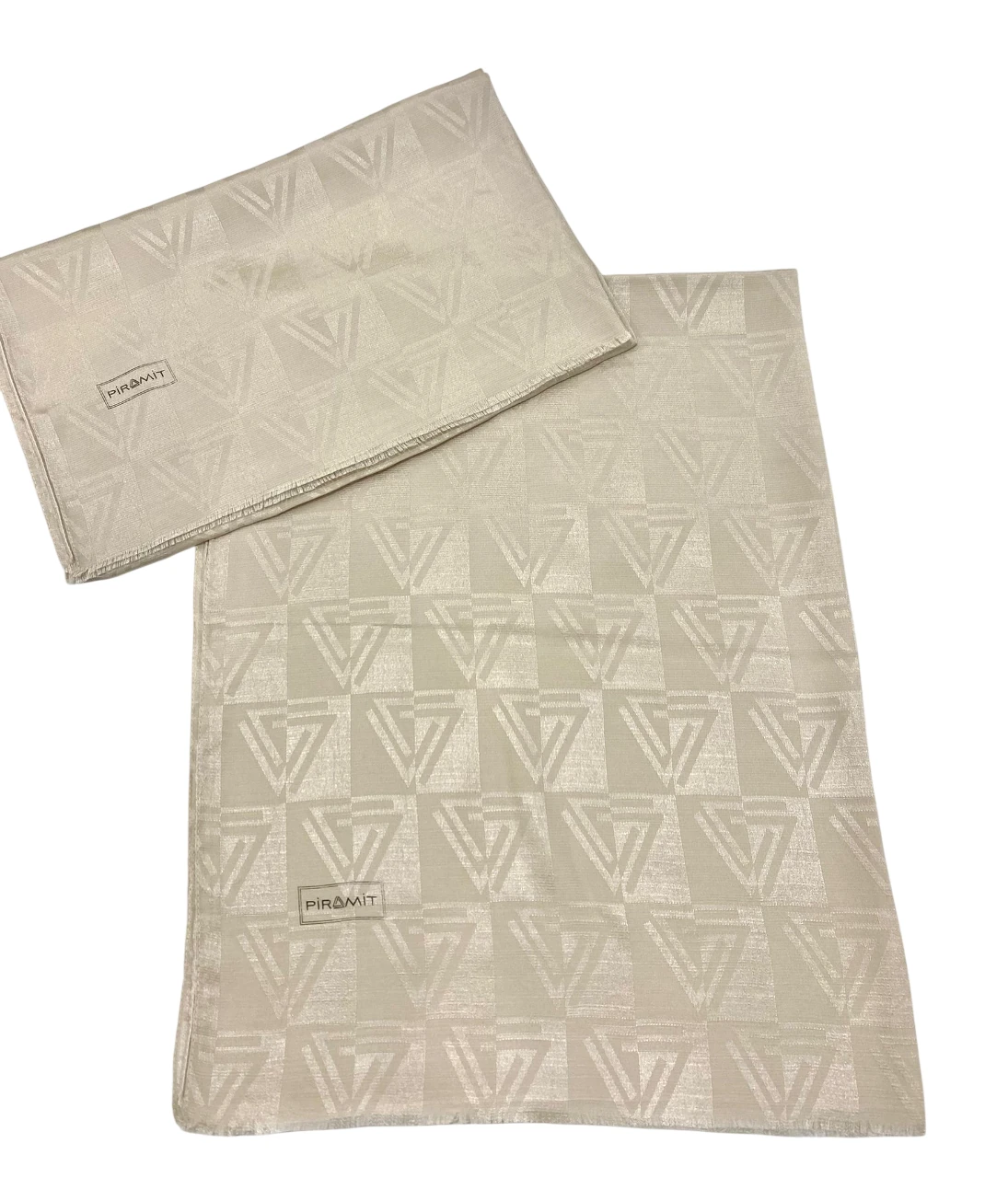 PRM-ÜÇGEN DÜZ MONOGRAM ŞAL M14