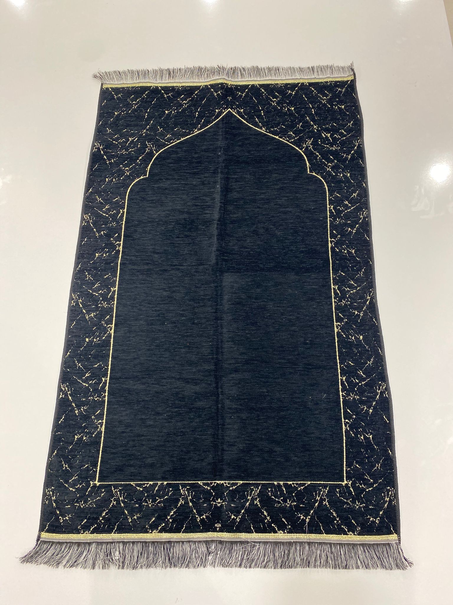 SECCADE SONIL DÜZ SAÇAK EBRULİ YASEMİN MODEL 5  111*66 CM