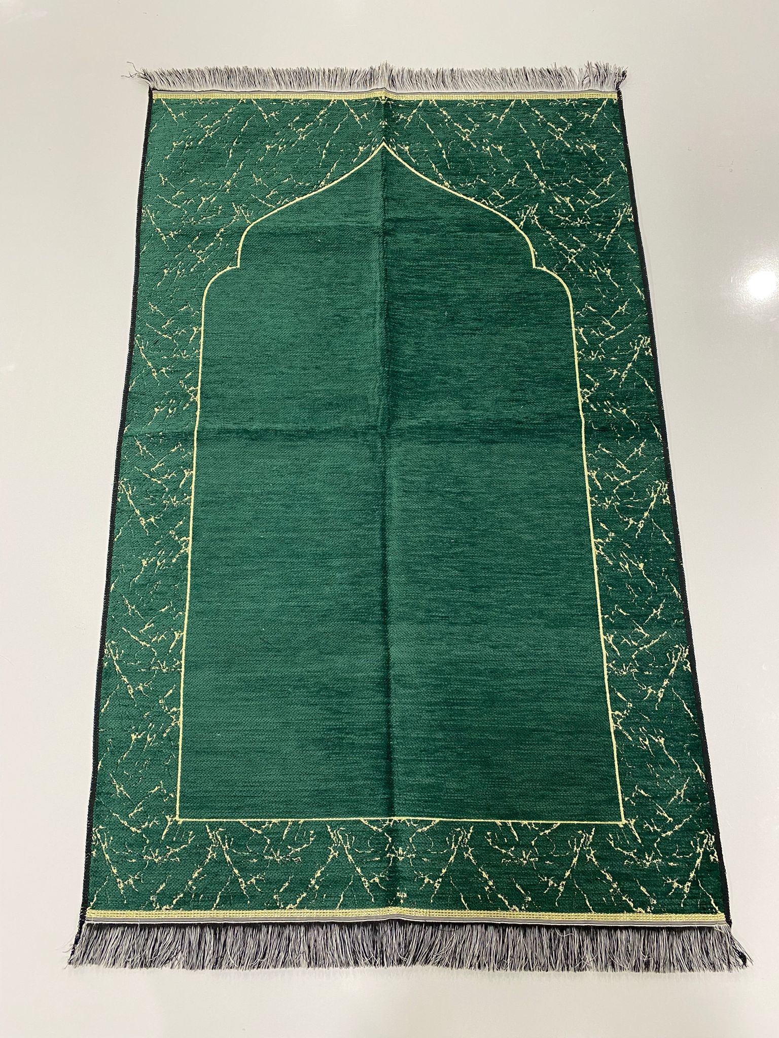 SECCADE SONIL DÜZ SAÇAK EBRULİ YASEMİN MODEL 4  111*66 CM