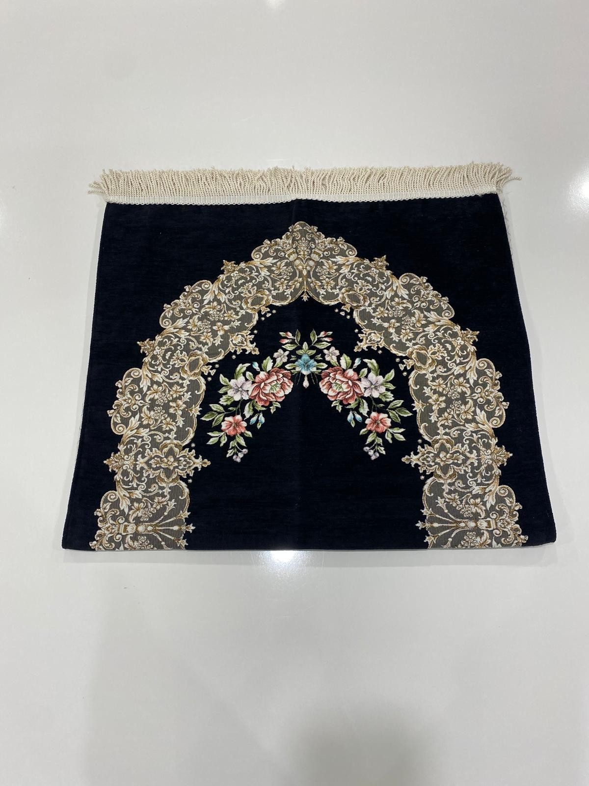 SECCADE M.S. GÜLLÜ ÇİÇEKLİ ASTARLI MODEL 6-114*65 Cm