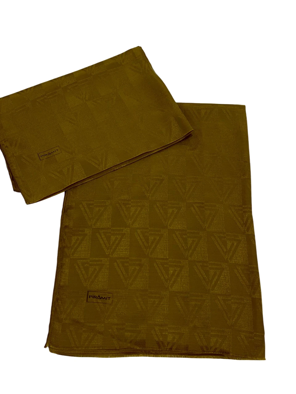 PRM-ÜÇGEN DÜZ MONOGRAM ŞAL M4