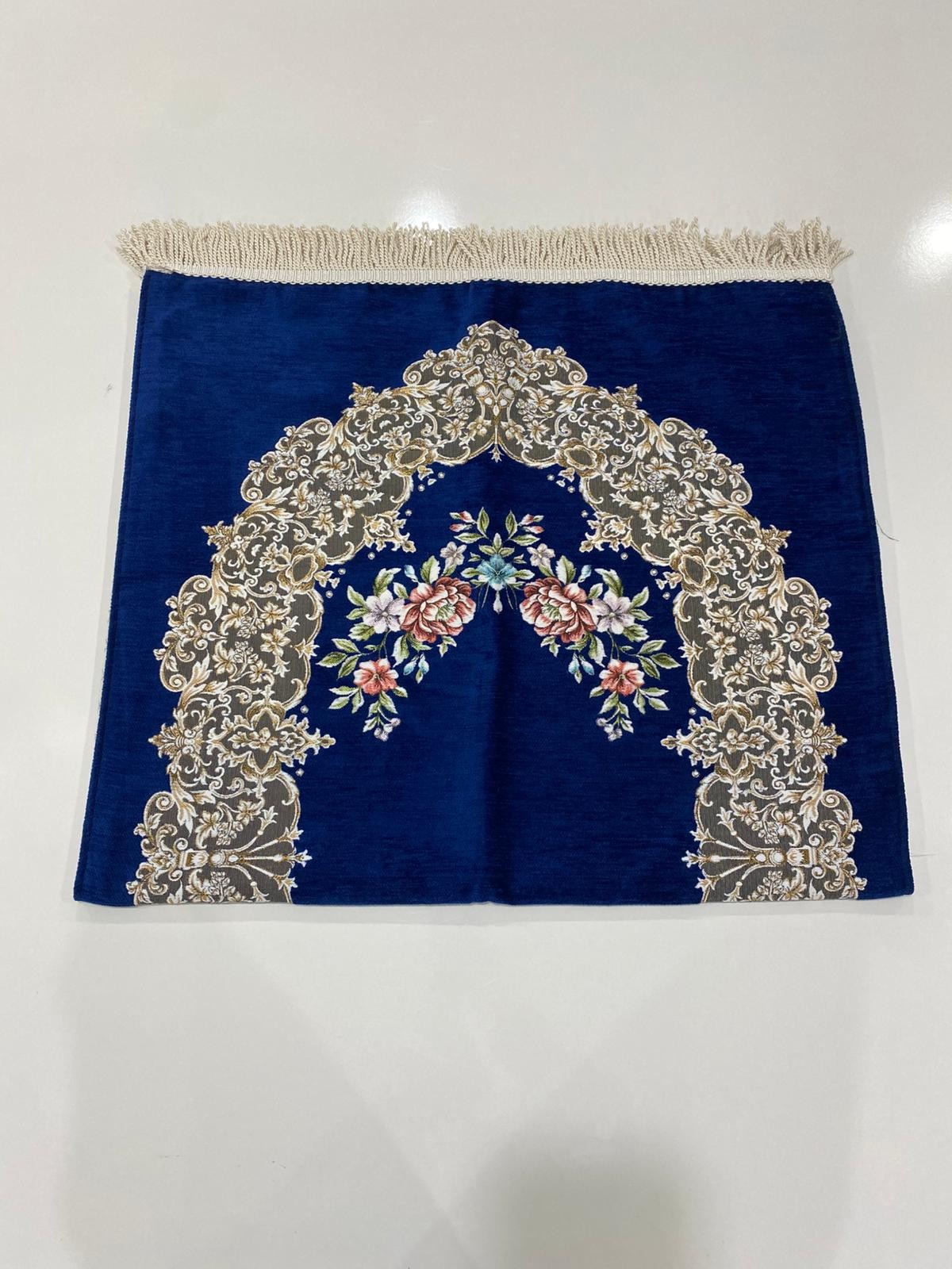SECCADE M.S. GÜLLÜ ÇİÇEKLİ ASTARLI MODEL 5-114*65 Cm