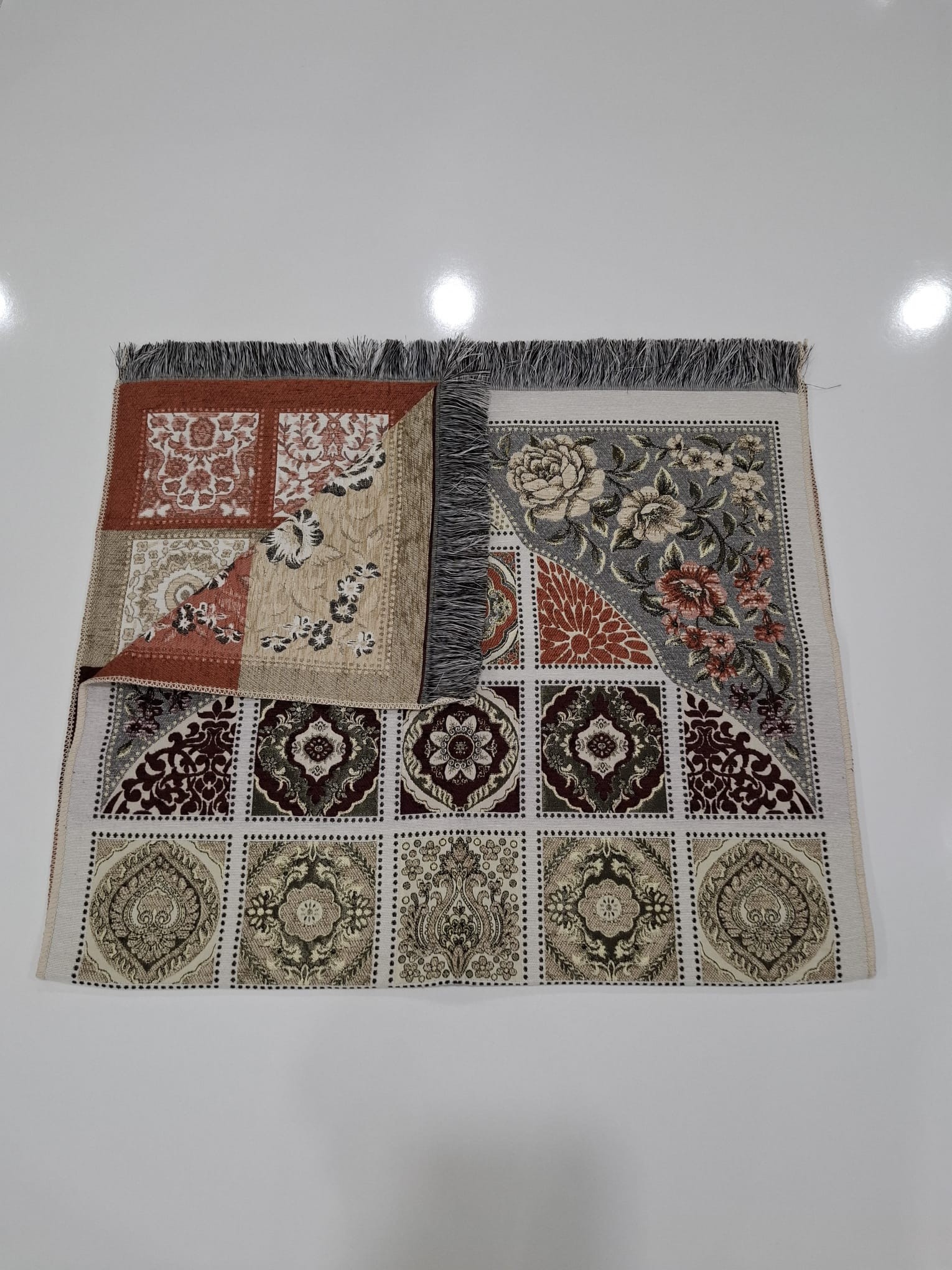 SECCADE SONIL DÜZ SAÇAK KIRKYAMA MODEL 7-112*69 Cm