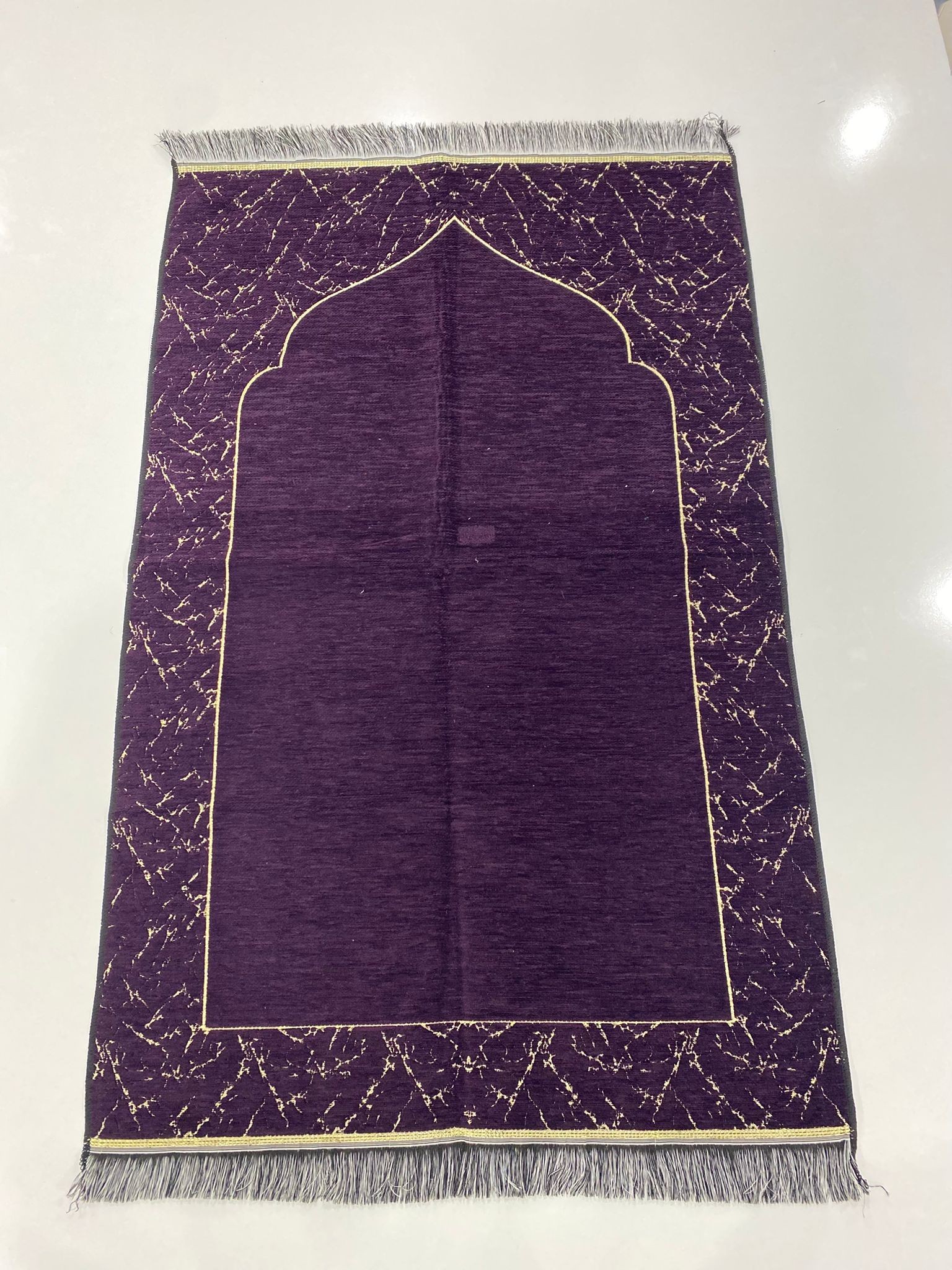 SECCADE SONIL DÜZ SAÇAK EBRULİ YASEMİN MODEL 3  111*66 CM