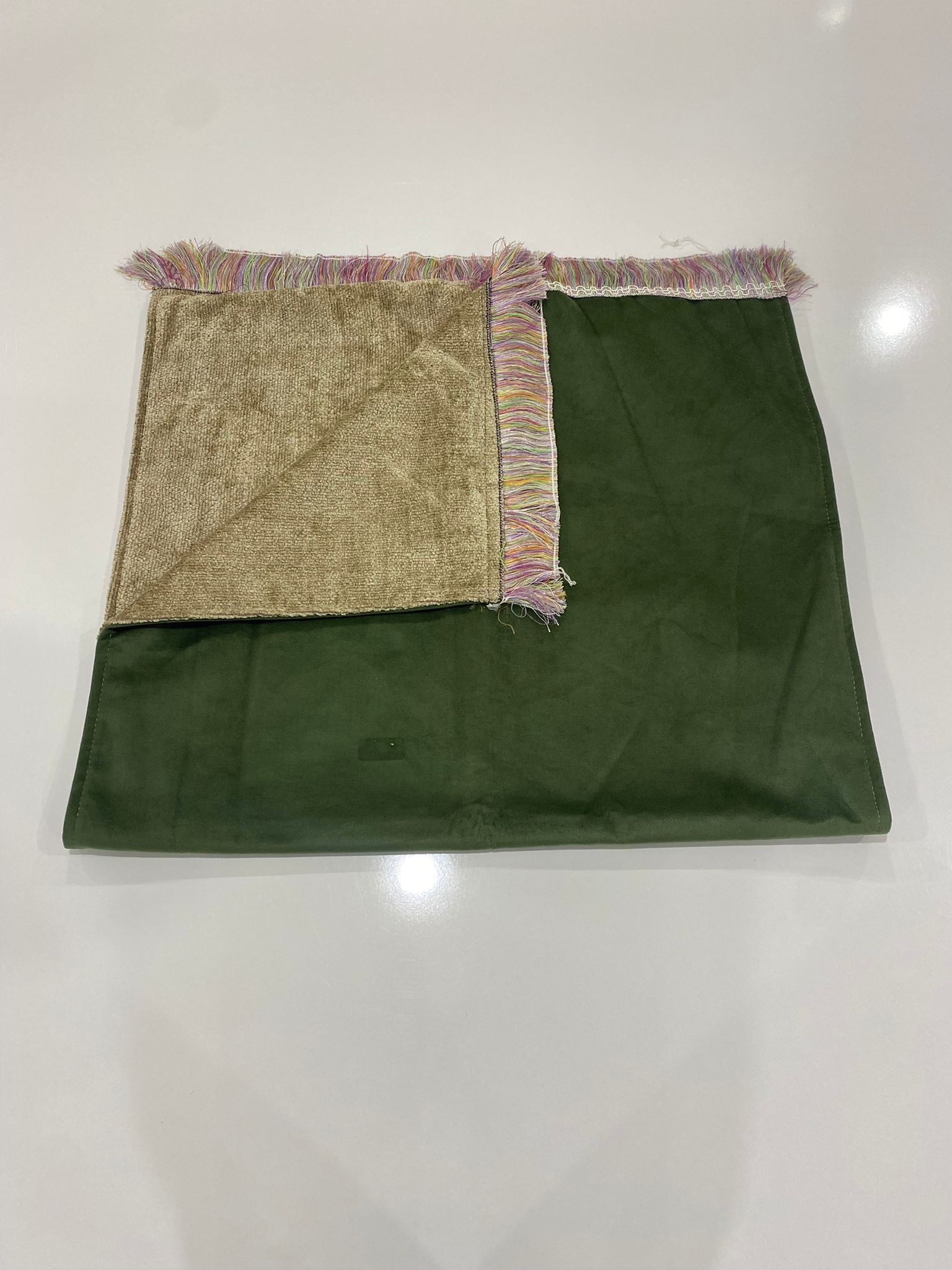 SECCADE DÜZ KUMAŞ ASTARLI DSZ MODEL 17 RENK 2-115*67 Cm