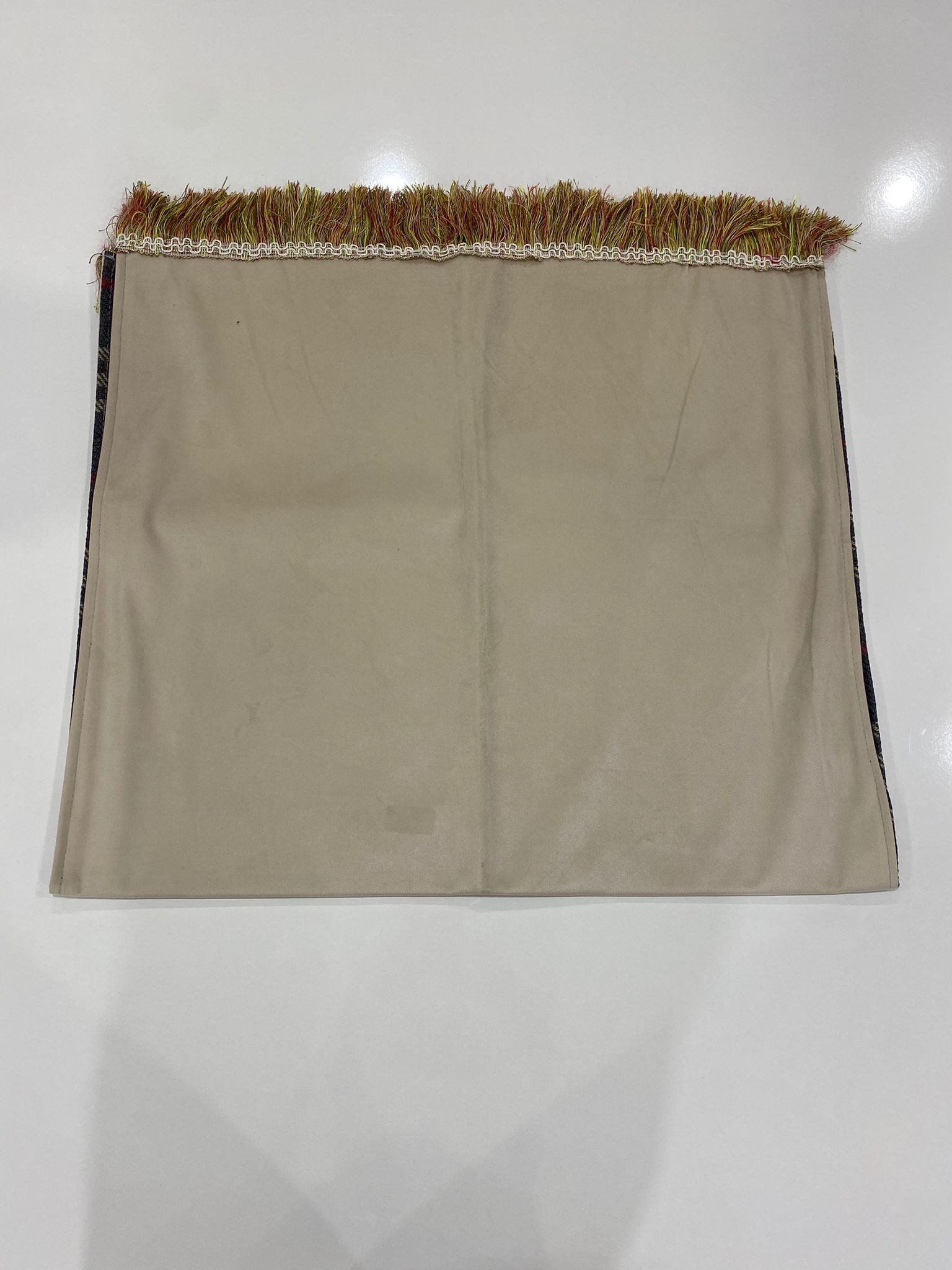 SECCADE DÜZ KUMAŞ ASTARLI DSZ MODEL 4 RENK 1-115*67 Cm