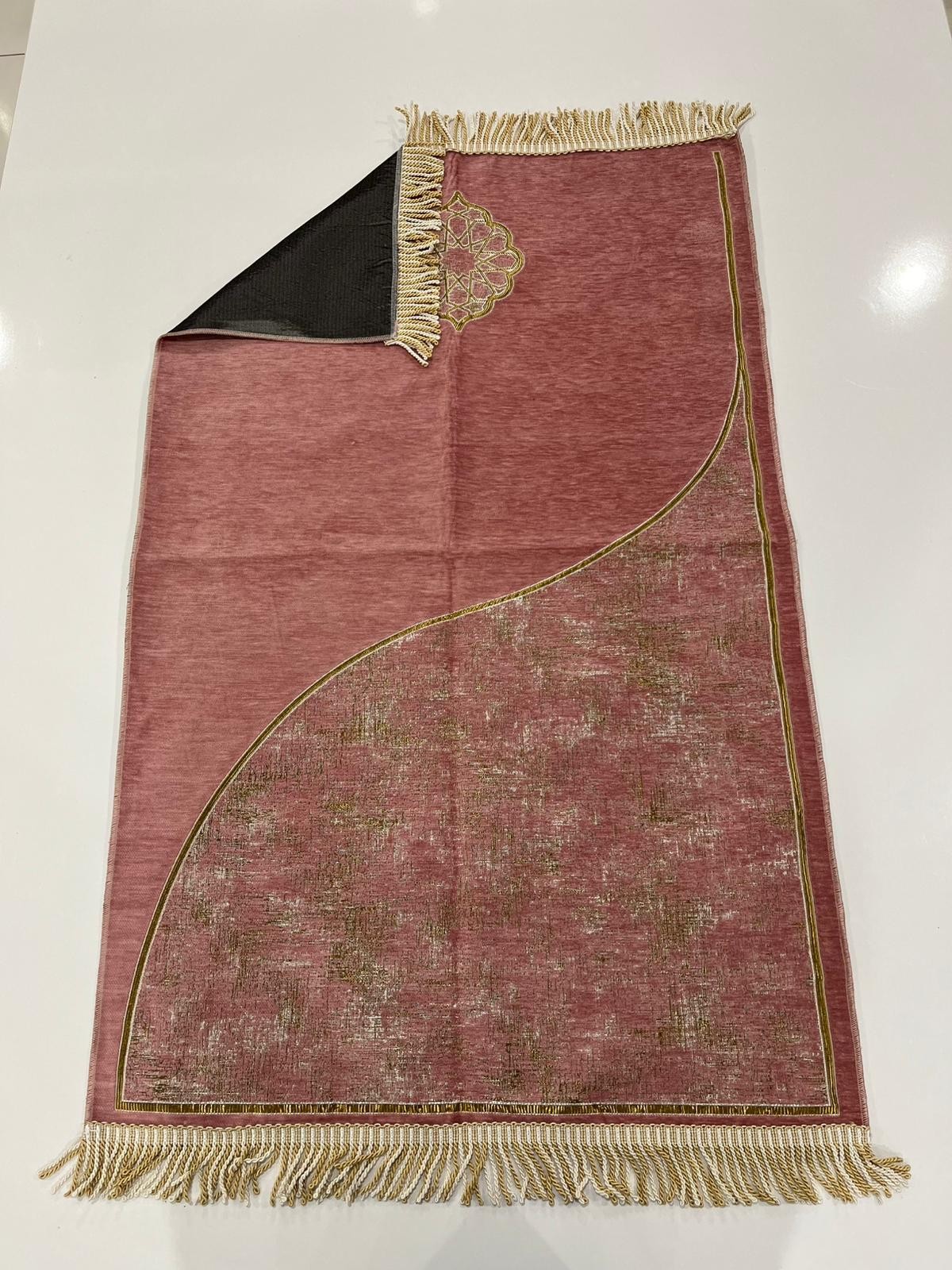 SECCADE MİKRO SONIL ULUDAĞ MODEL 4-116*72 Cm