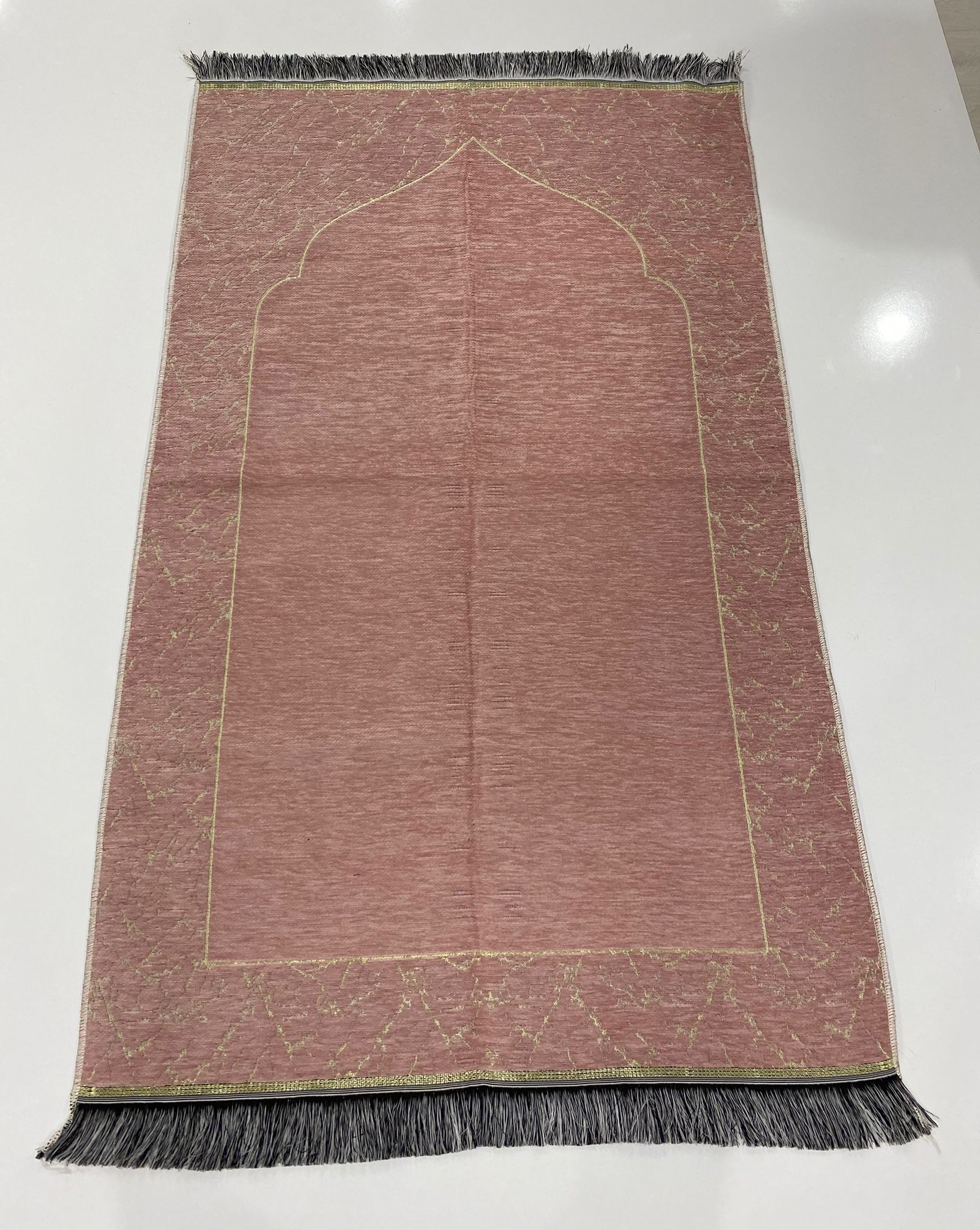 SECCADE SONIL DÜZ SAÇAK EBRULİ YASEMİN MODEL 10  111*66 CM