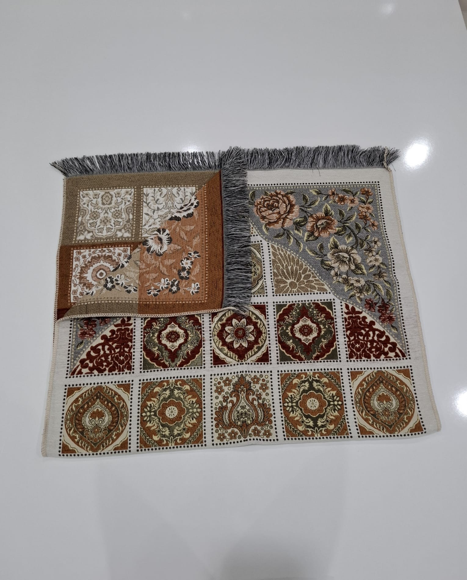 SECCADE SONIL DÜZ SAÇAK KIRKYAMA MODEL 1-112*69 Cm