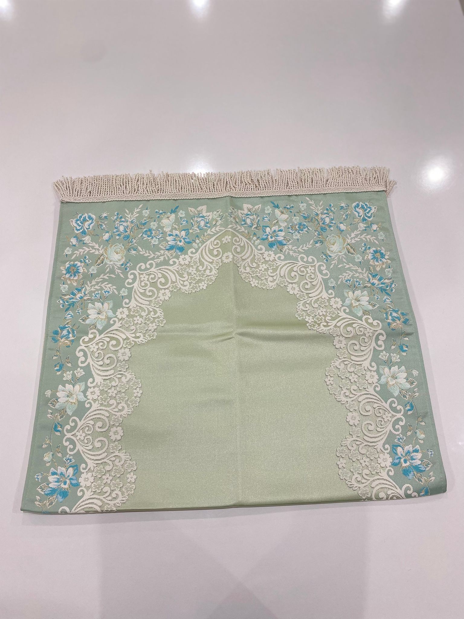 SECCADE SATEN KANAVİÇE İŞLEMELİ ASTARLI MODEL 6  116*67