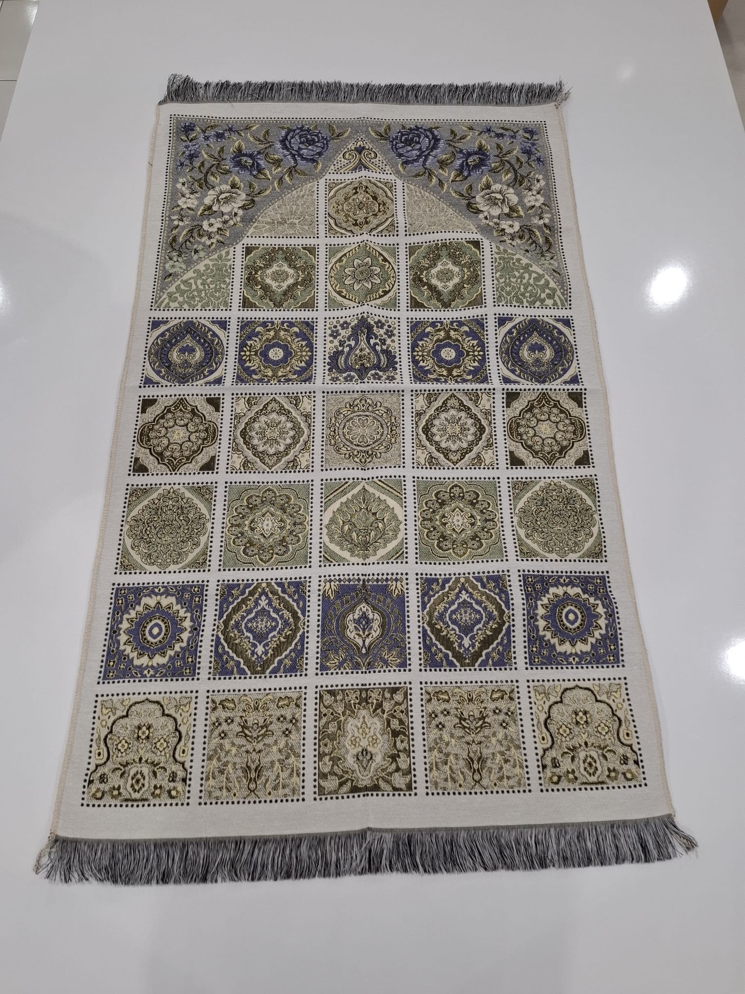 SECCADE SONIL DÜZ SAÇAK KIRKYAMA MODEL 6-112*69 Cm