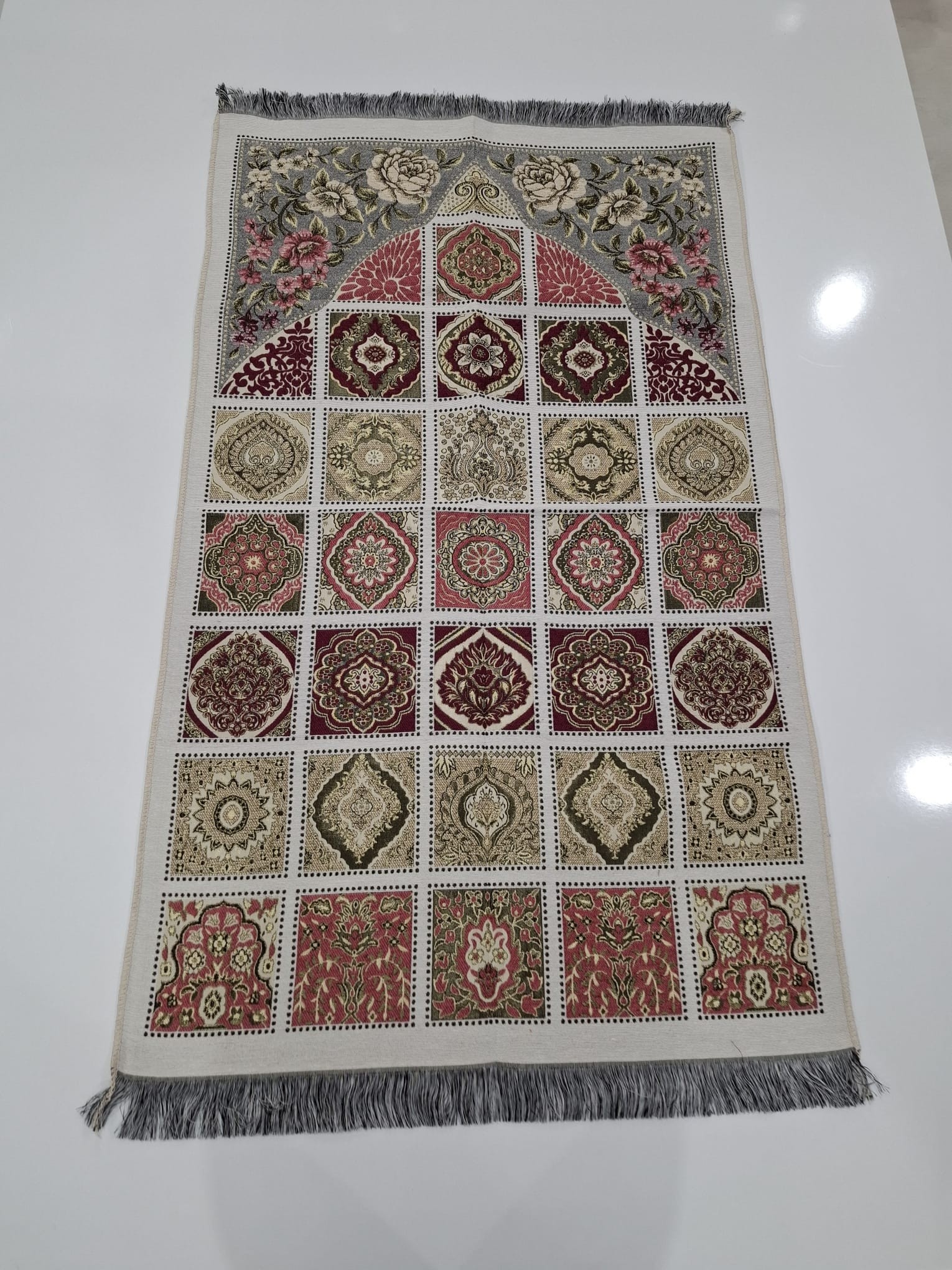 SECCADE SONIL DÜZ SAÇAK KIRKYAMA MODEL 3-112*69 Cm