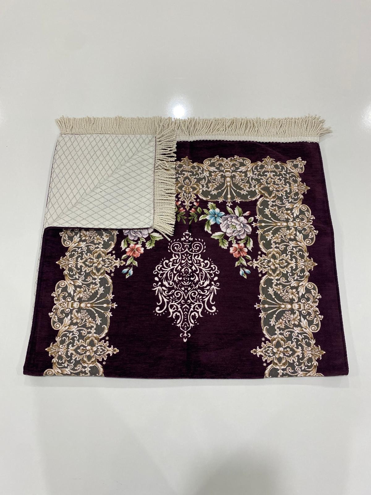 SECCADE M.S. GÜLLÜ ÇİÇEKLİ ASTARLI MODEL 4-114*65 Cm