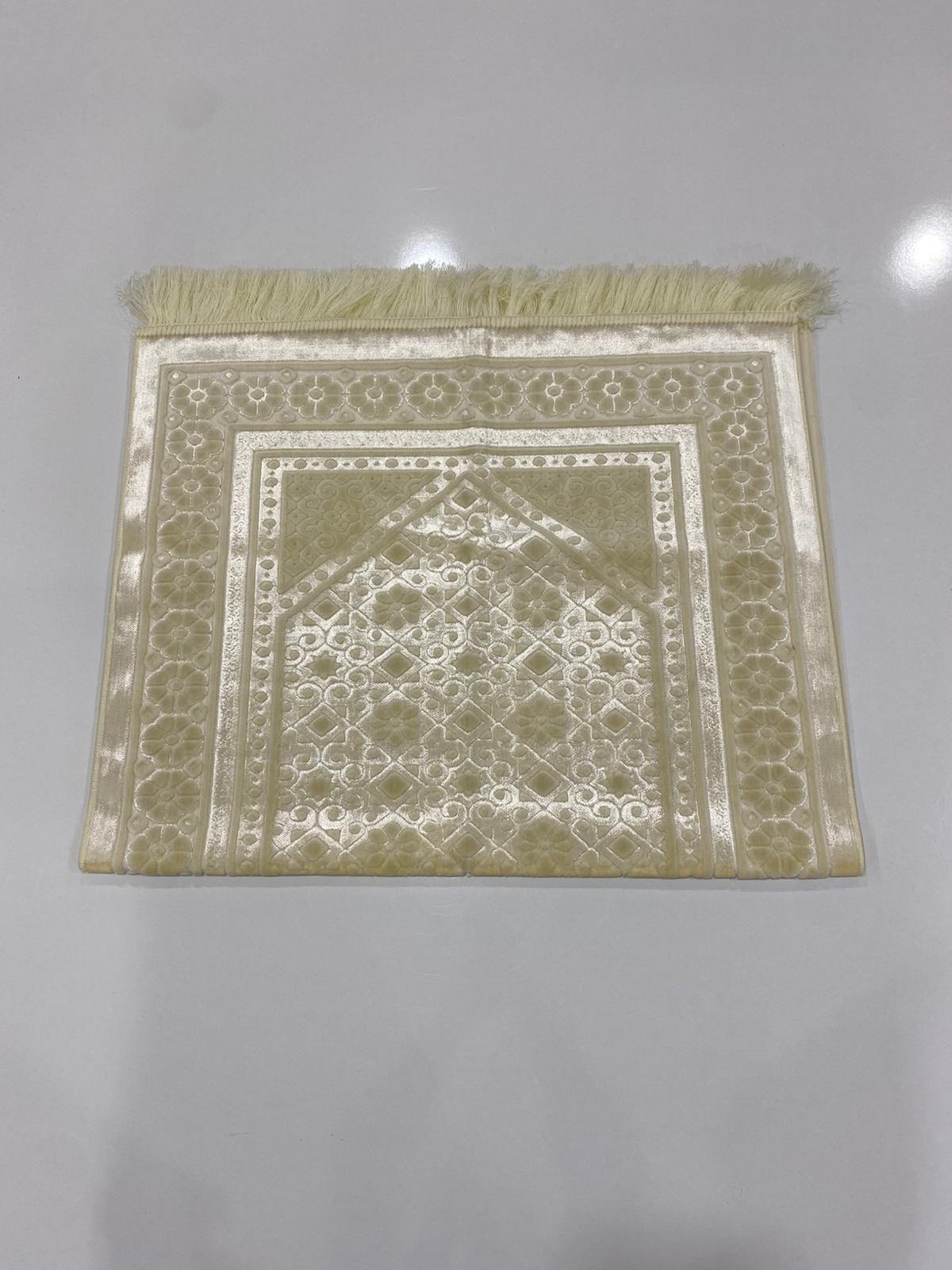 SECCADE VELVET PEARL ISMEN MODEL 4-112*71 Cm