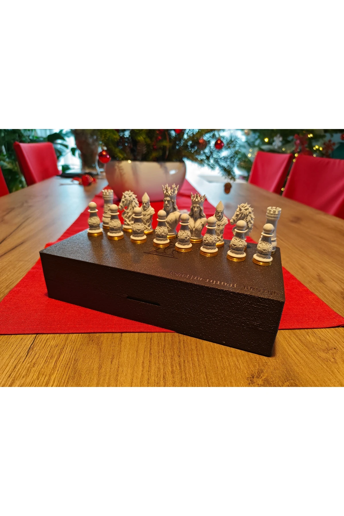 Premium Zombi-İnsan Satranç Seti (KUTULU)